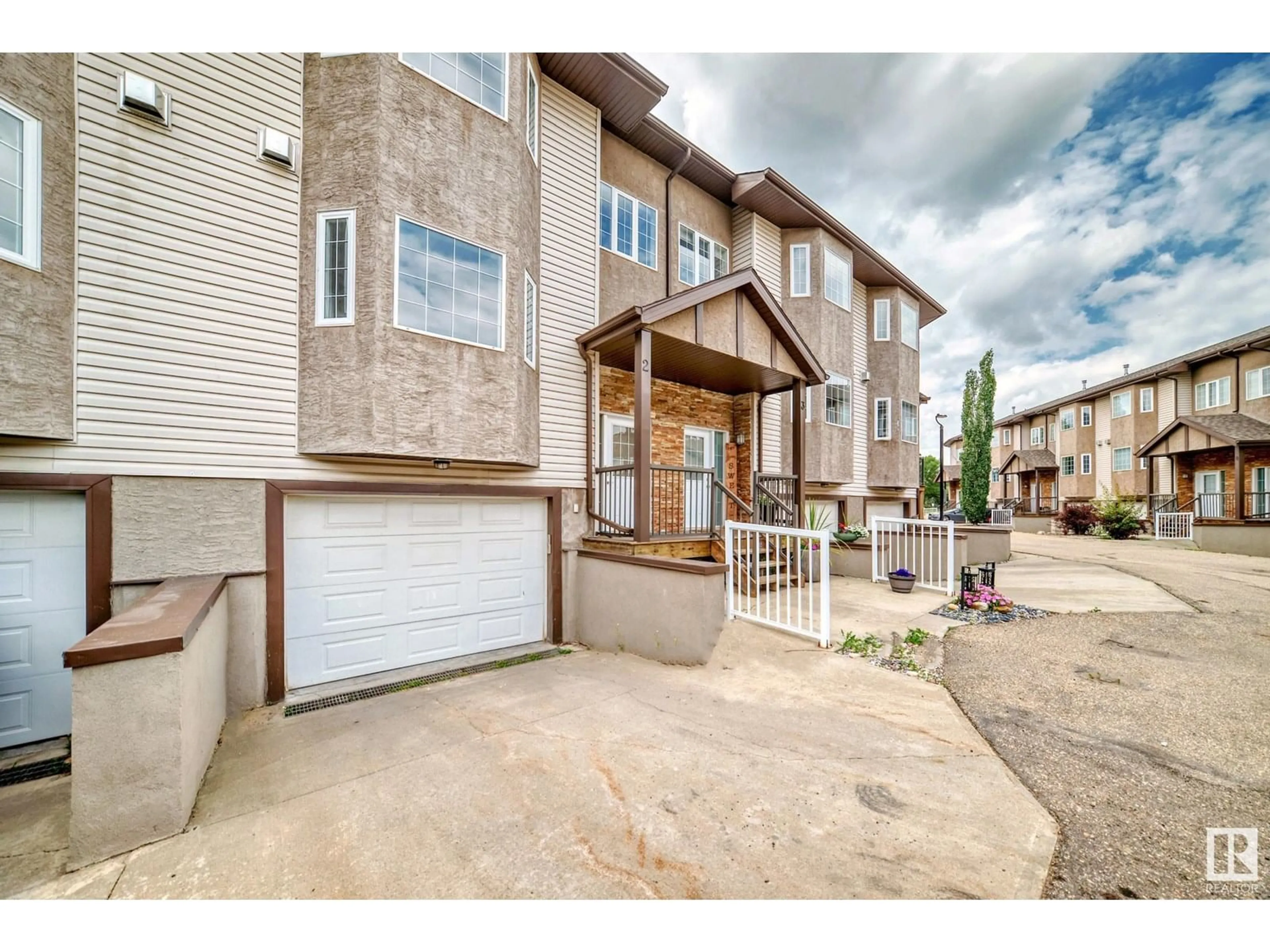 Unknown for #2 - 17839 99 ST, Edmonton Alberta T5X6A6