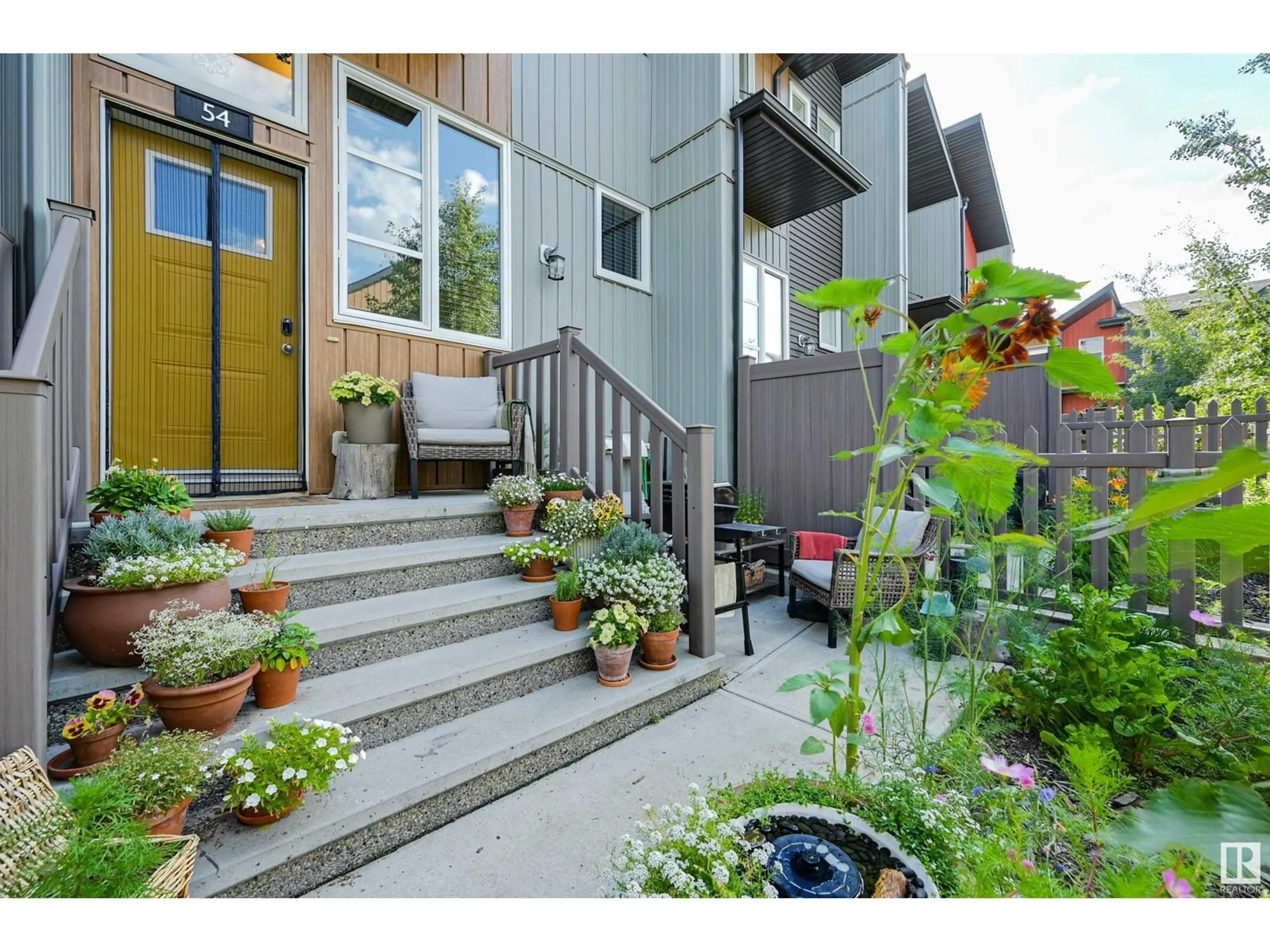 Indoor entryway for #54 - 4470 PROWSE RD, Edmonton Alberta T6W3R5