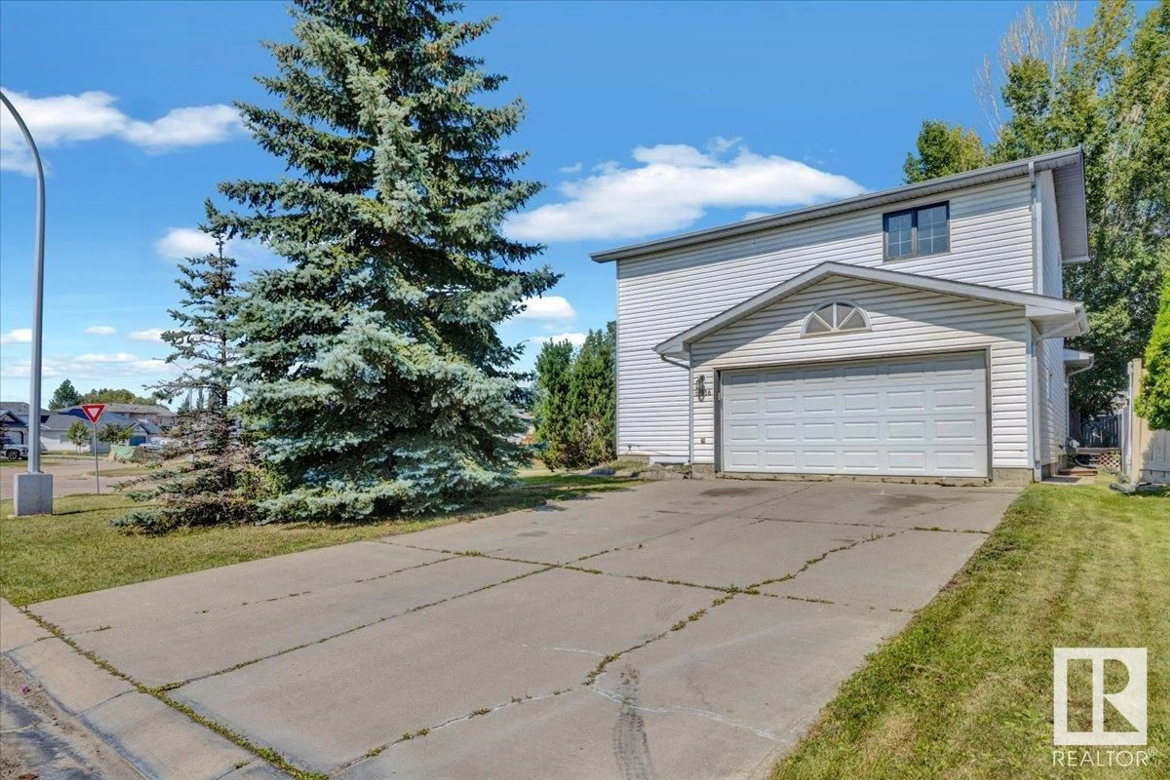 Unknown for 12836 144 AV, Edmonton Alberta T6V1C7