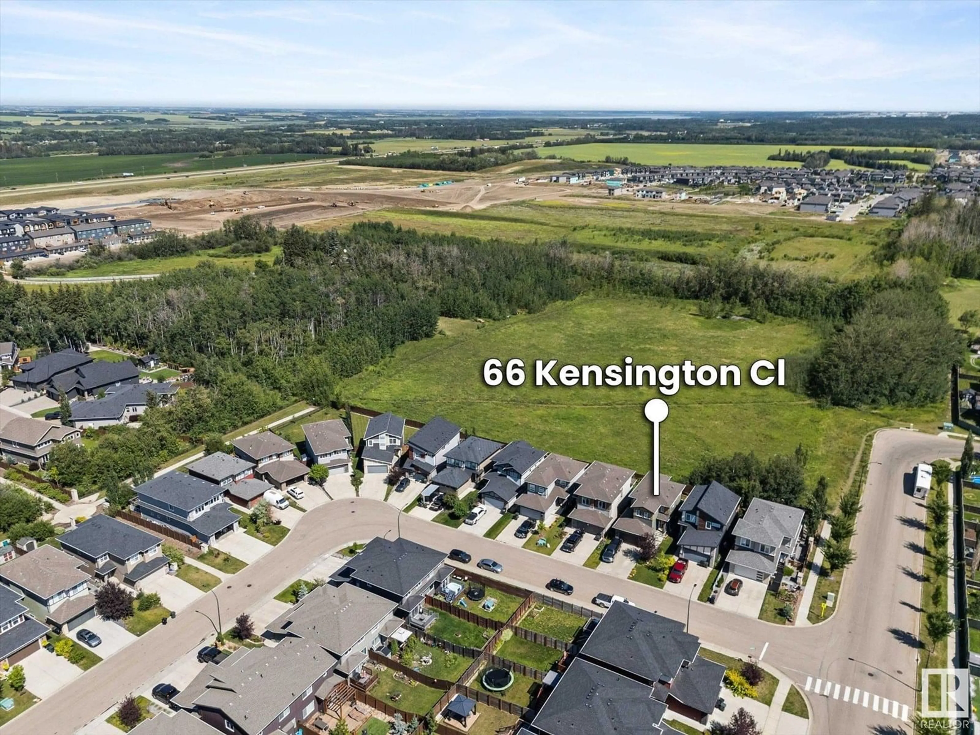 A pic from outside/outdoor area/front of a property/back of a property/a pic from drone, street for 66 KENSINGTON CL, Spruce Grove Alberta T7X0S9