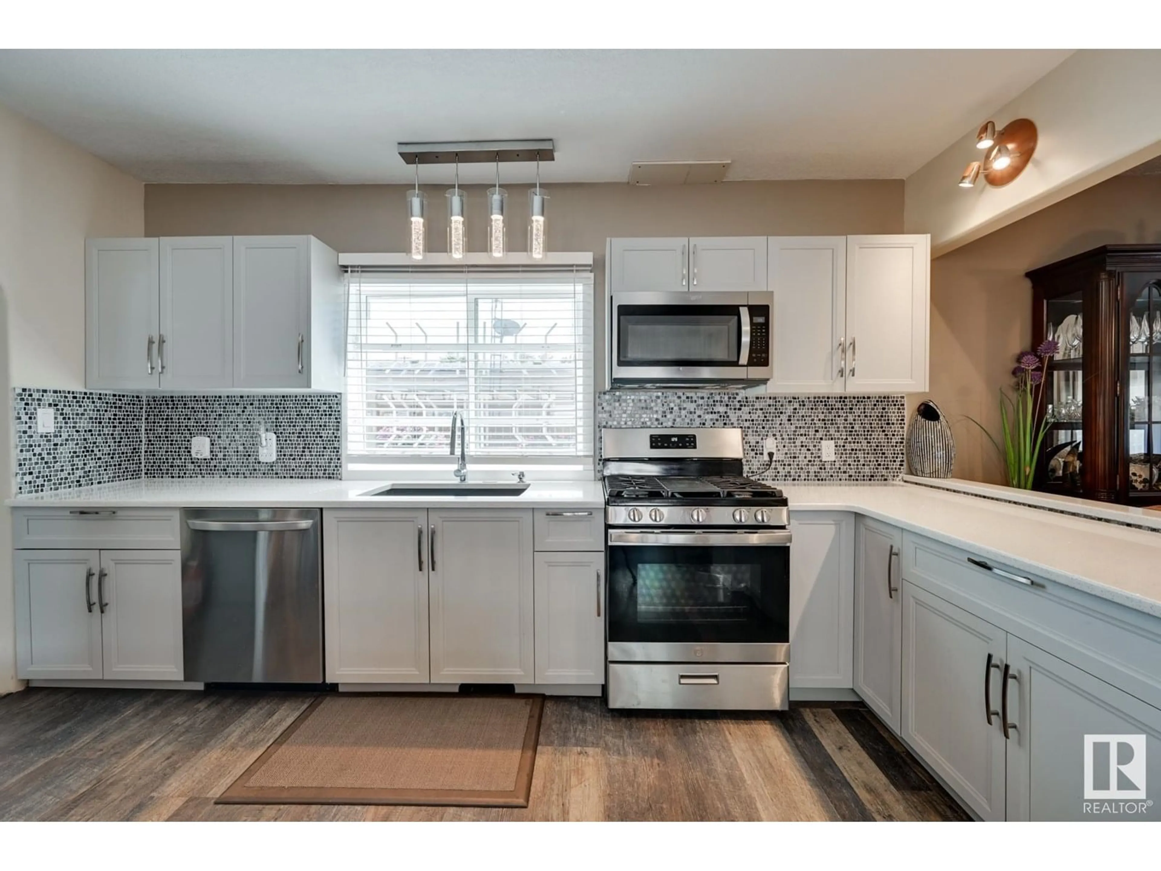 Open concept kitchen, unknown for 5039 52 ST, Andrew Alberta T0B0C0