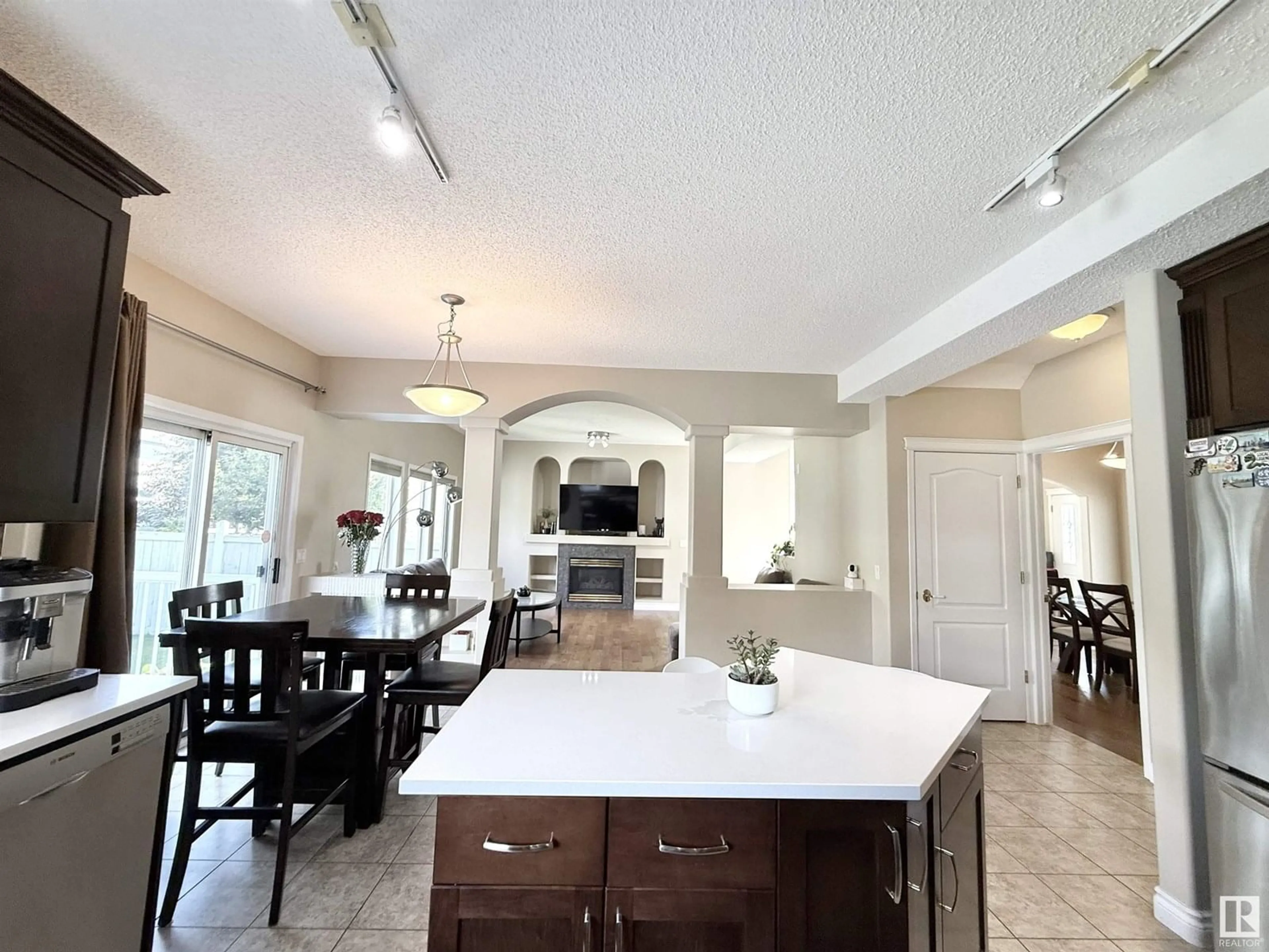 Open concept kitchen, ceramic/tile floor for NW - 706 ORMSBY W, Edmonton Alberta T5T6E4