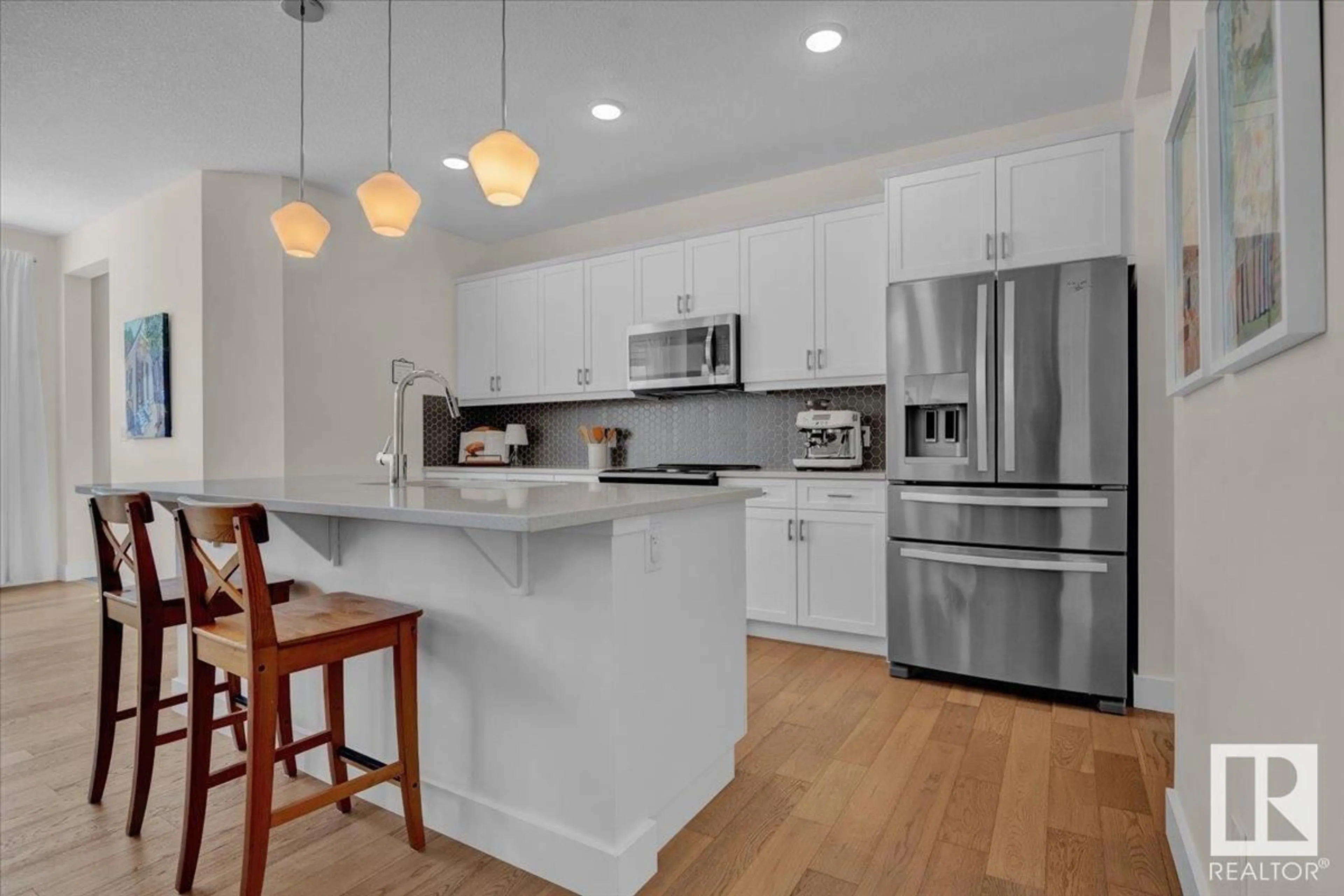 Open concept kitchen, unknown for 7511 SUMMERSIDE GRANDE BV, Edmonton Alberta T6X0V2