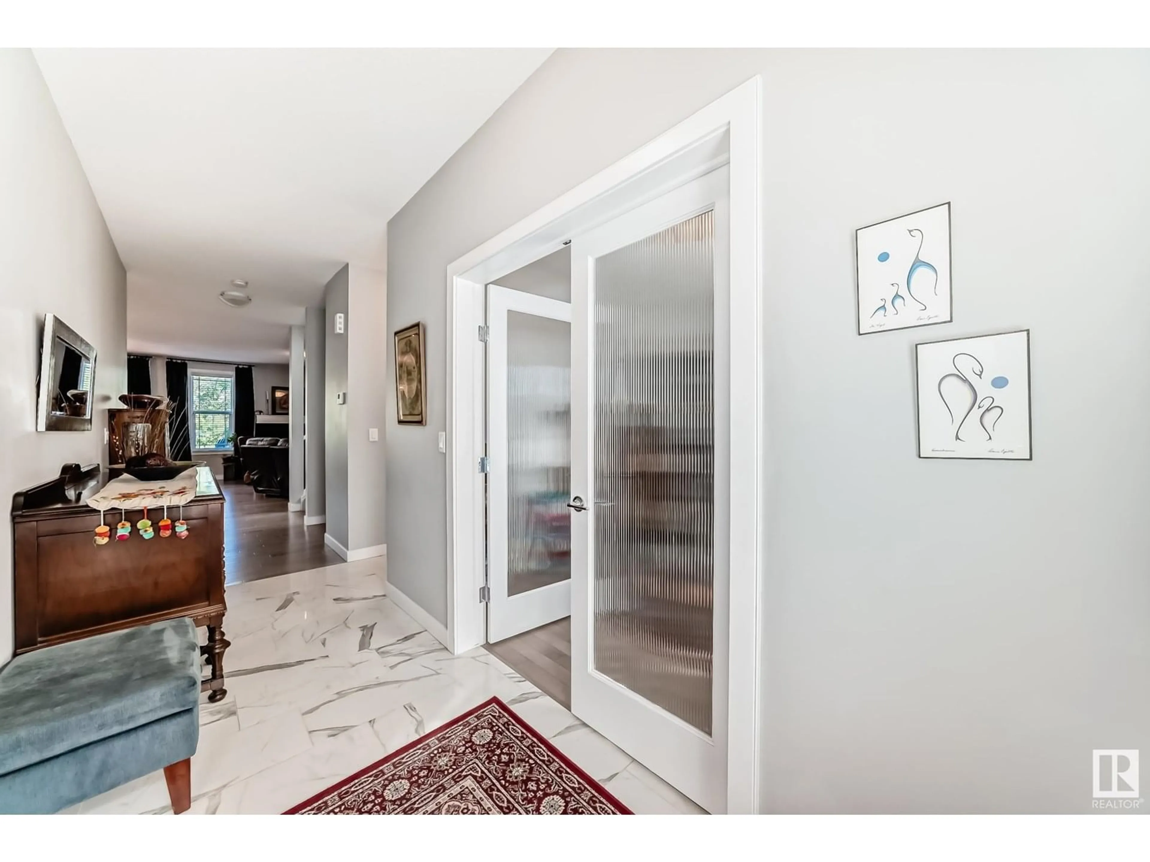Indoor entryway for 71 ROSEMOUNT BV, Beaumont Alberta T4X1Z5