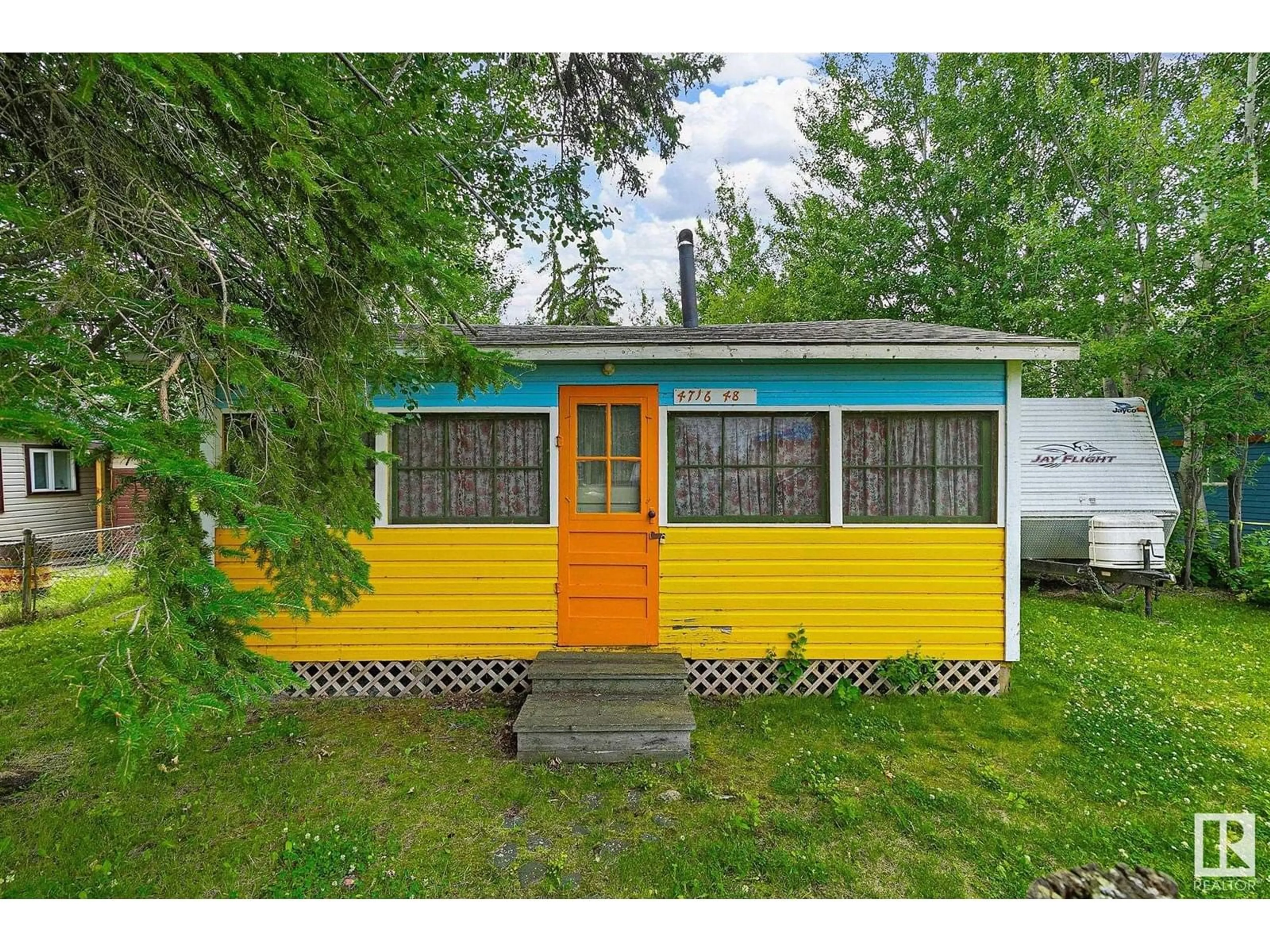 Shed for 4716 48 AV, Rural Lac Ste. Anne County Alberta T0E0A0