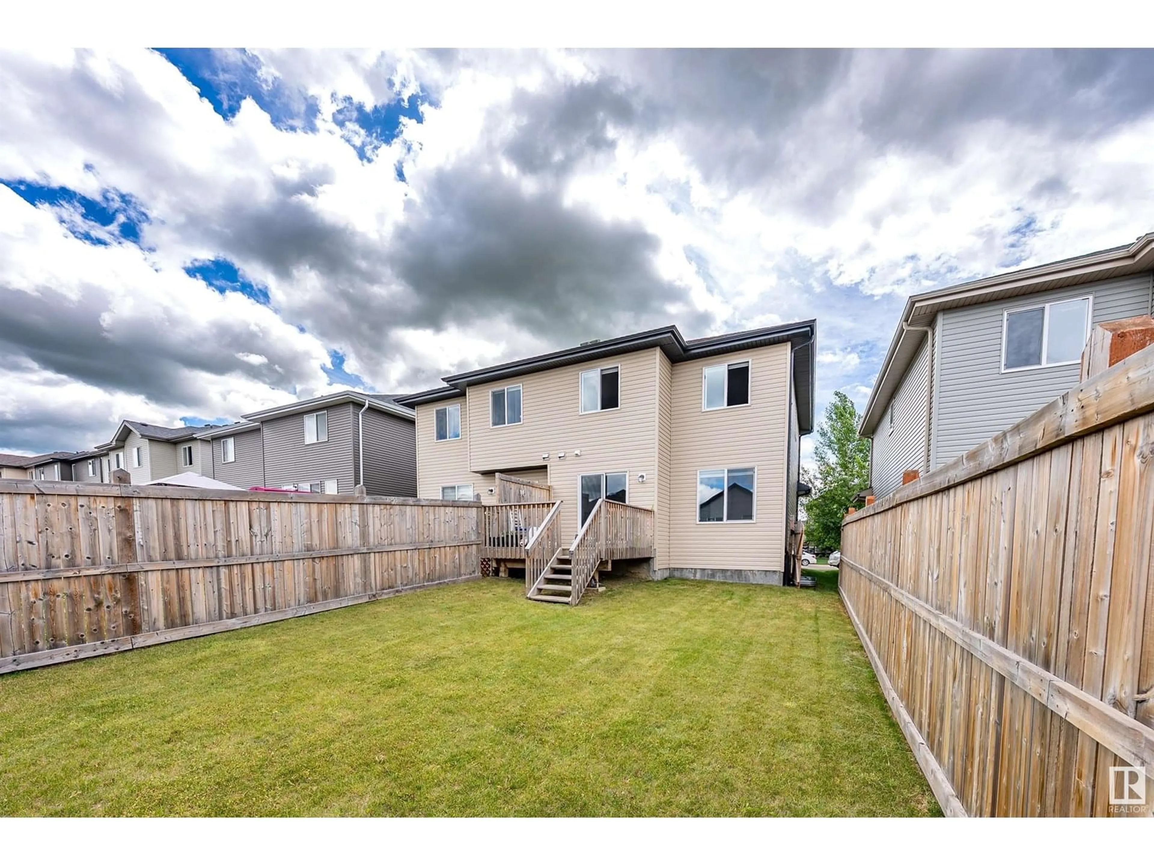A pic from outside/outdoor area/front of a property/back of a property/a pic from drone, unknown for 5206 20 AV, Edmonton Alberta T6X1V6