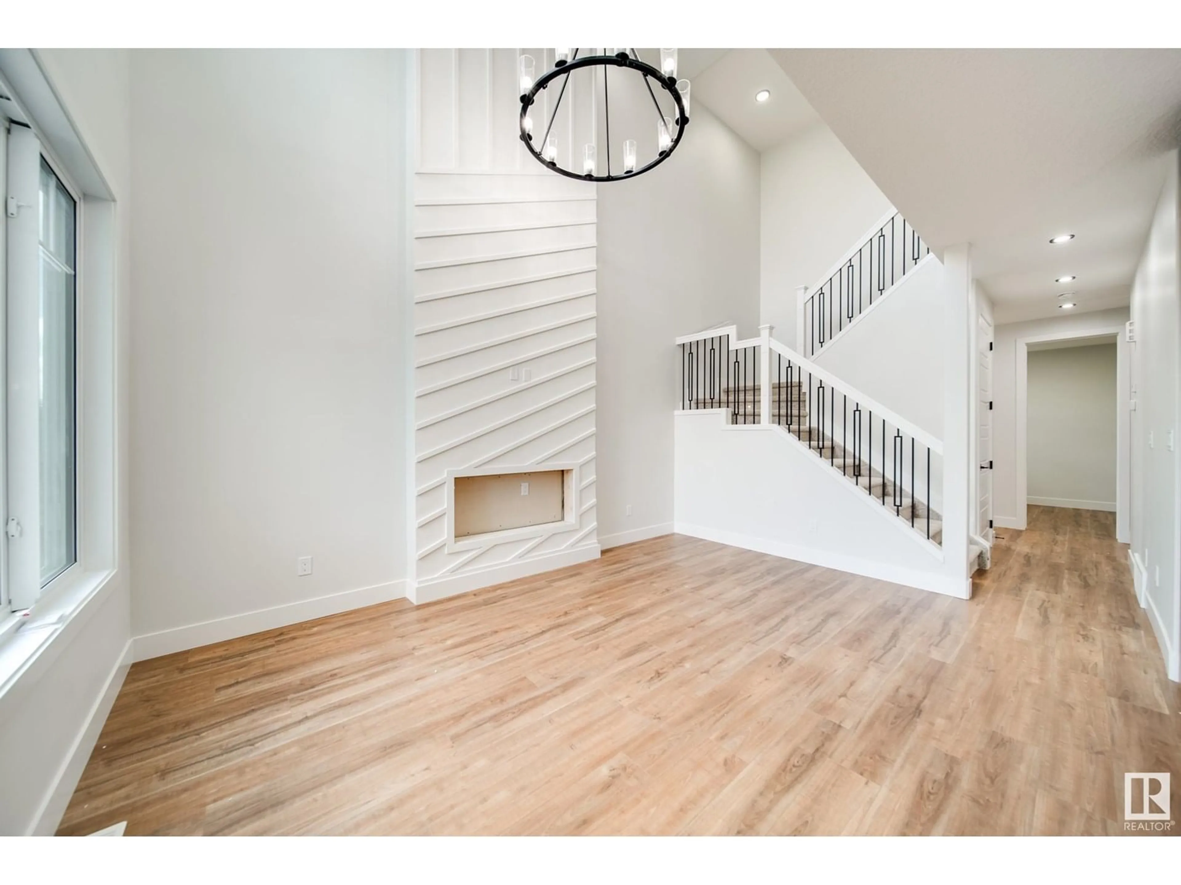 Indoor entryway for 8812 183 AV, Edmonton Alberta T5Z0S8