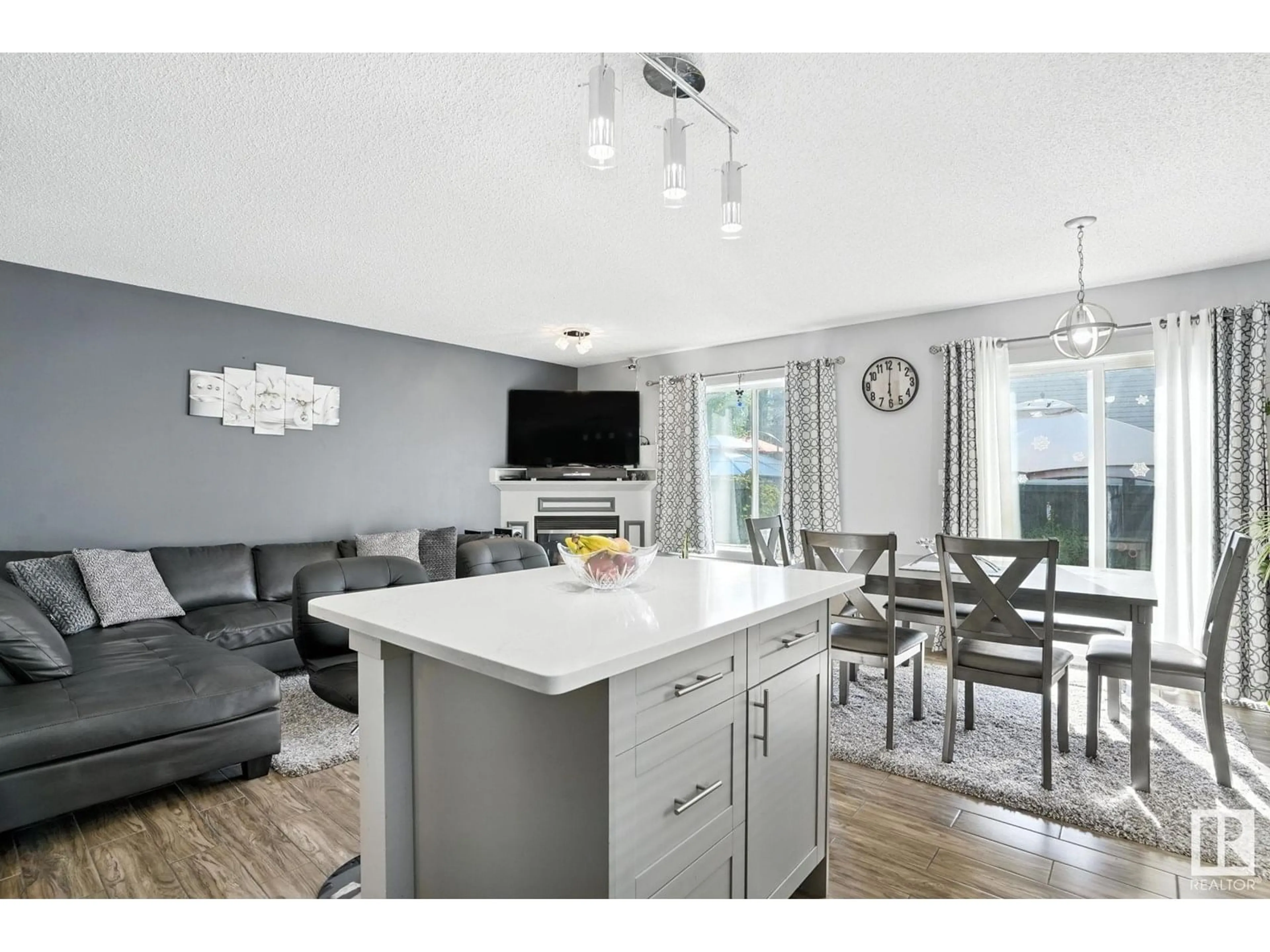 Open concept kitchen, unknown for 2021 - 89 GRANTHAM CO, Edmonton Alberta T5T6V7