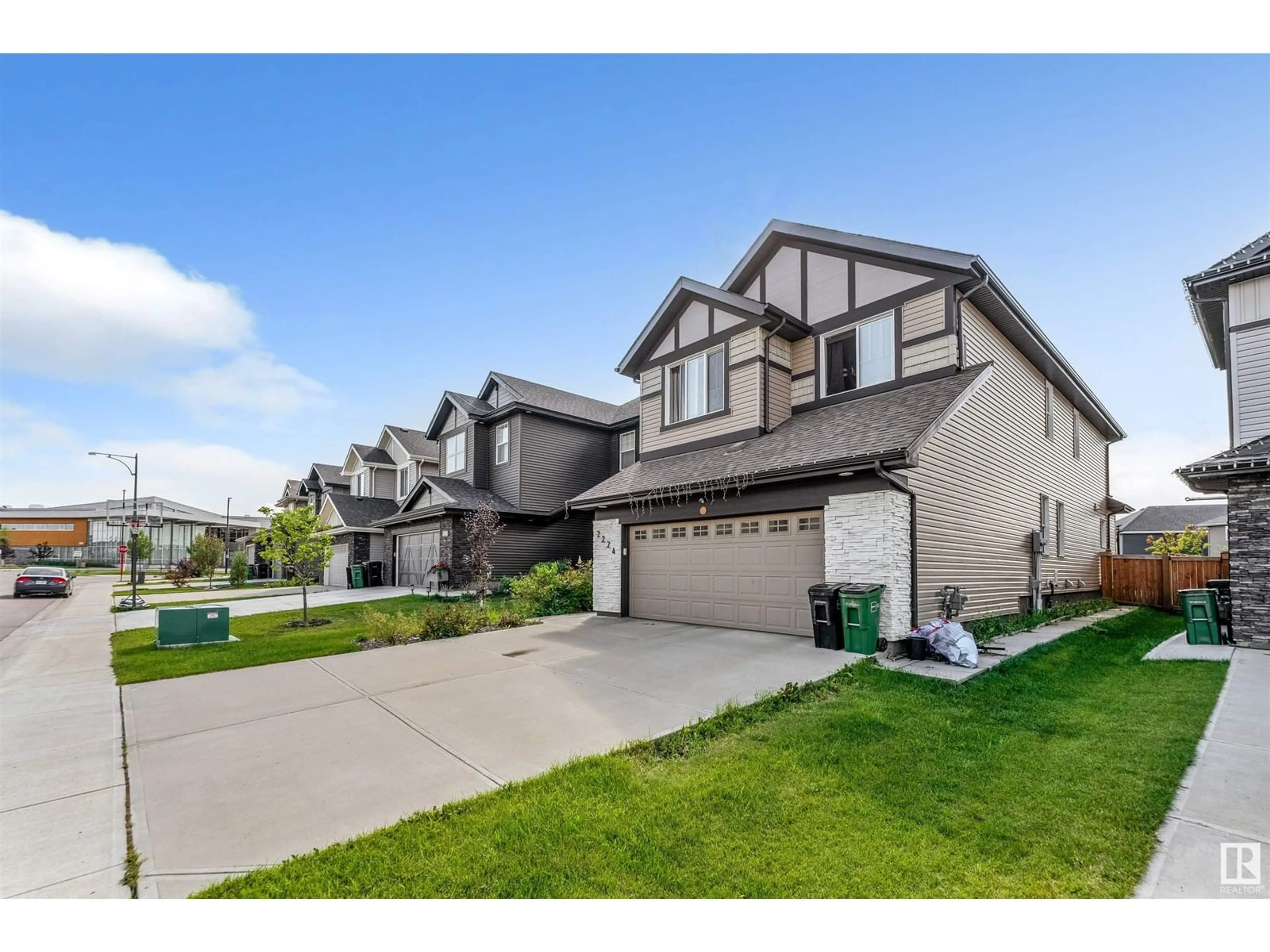 A pic from outside/outdoor area/front of a property/back of a property/a pic from drone, street for SW - 2224 55 ST, Edmonton Alberta T6X2H9