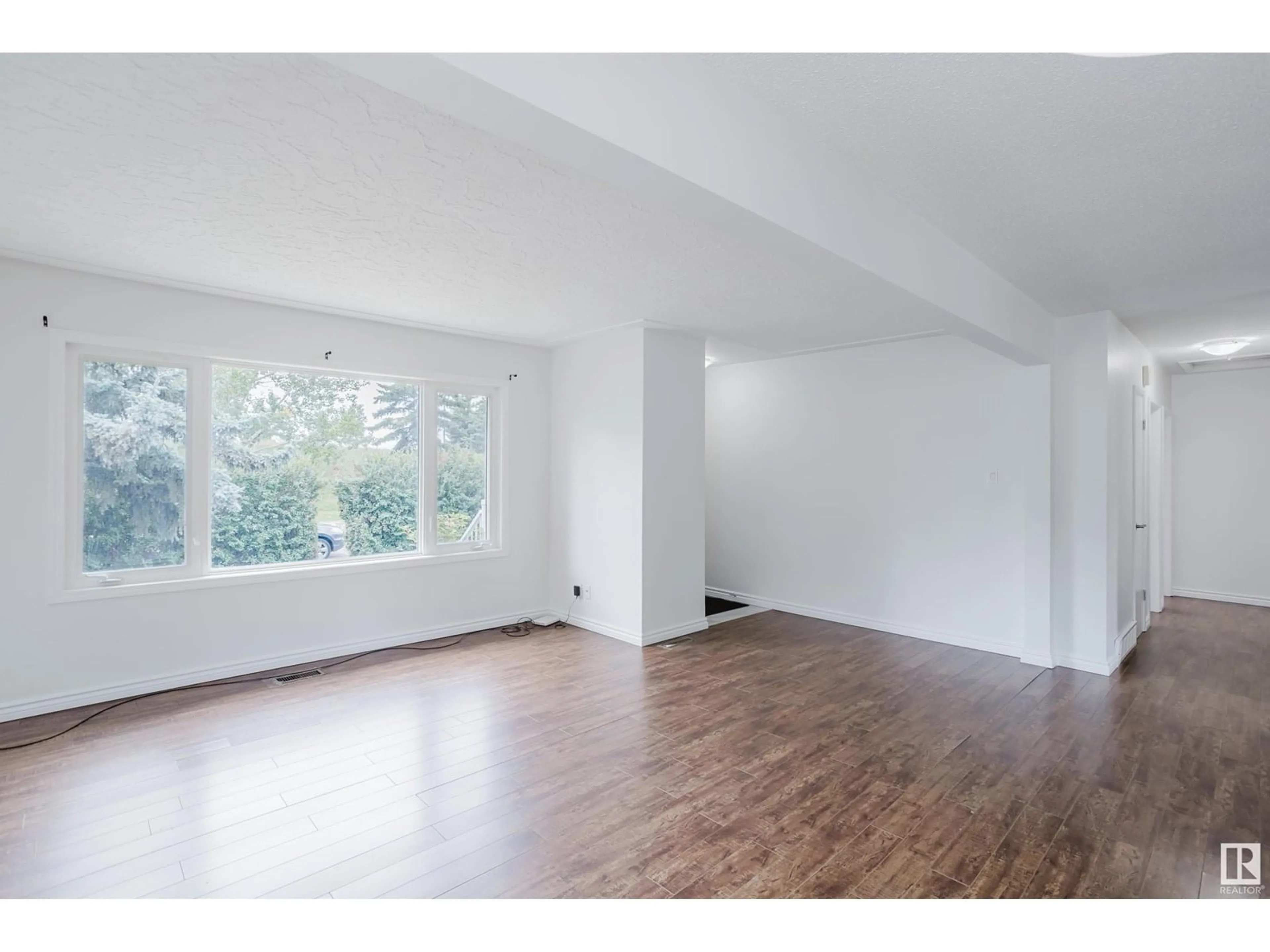 A pic of a room for NW - 13203 140 ST, Edmonton Alberta T5L2E4