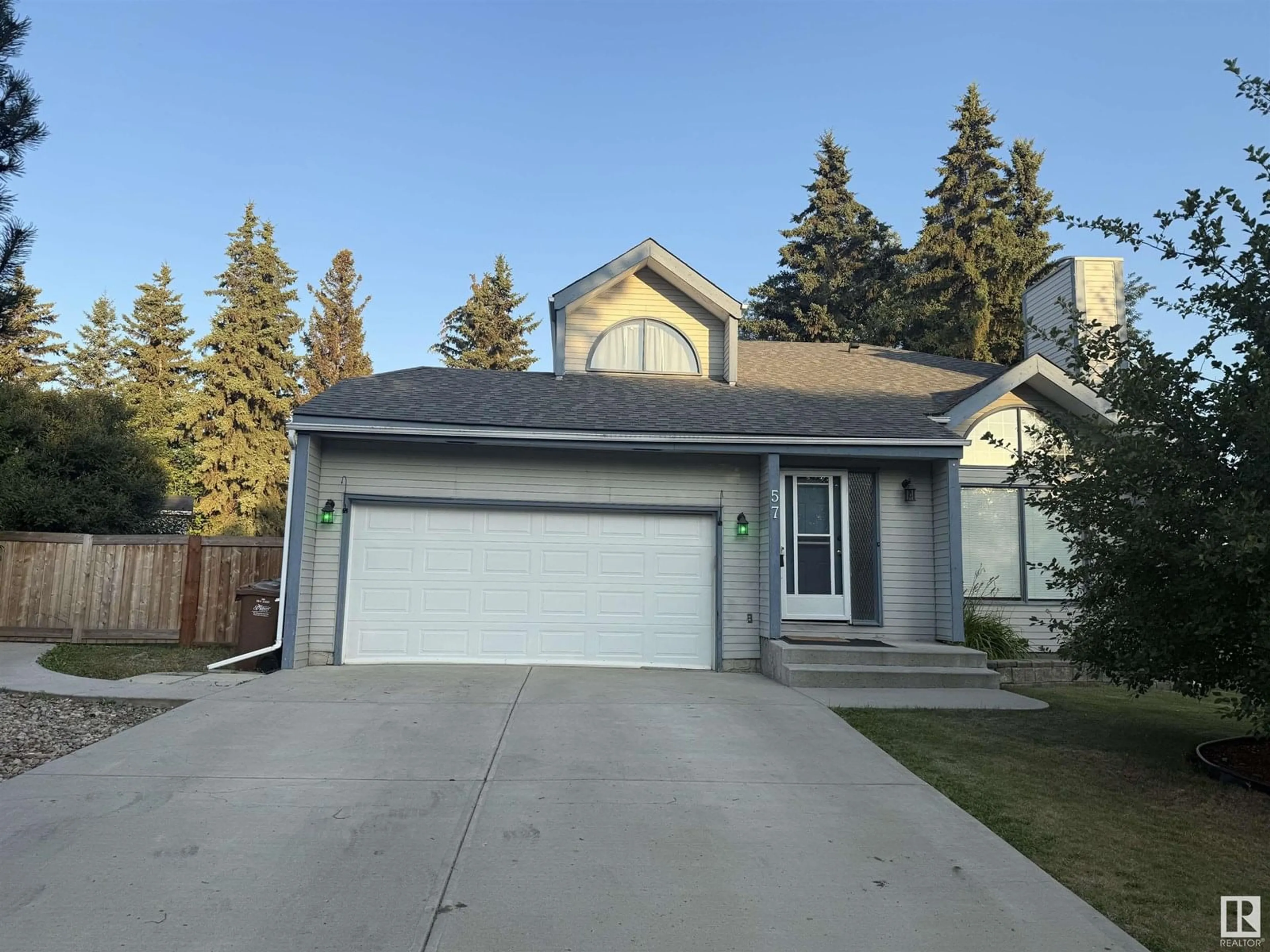Unknown for 57 WOODCREST AV, St. Albert Alberta T8N3H8