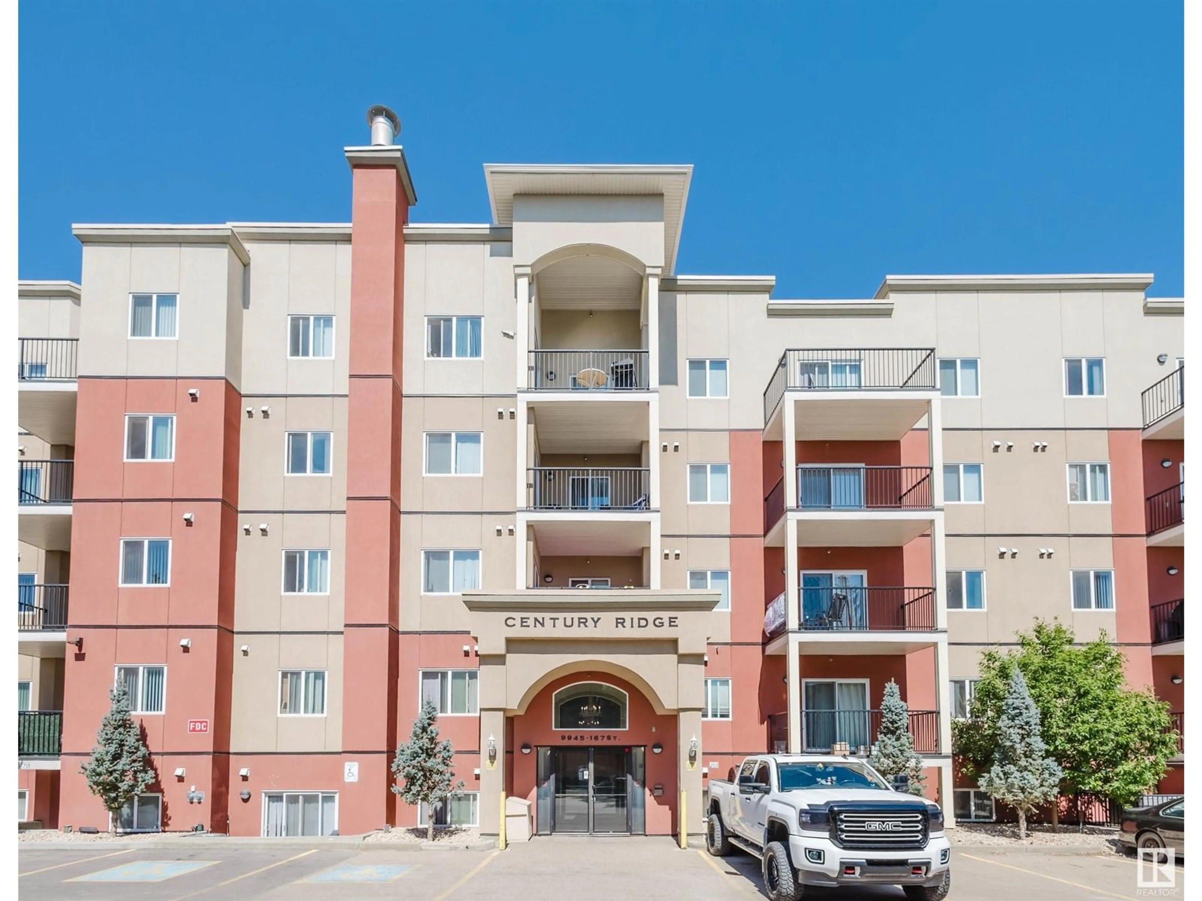 Indoor foyer for #215 - 9945 167 ST, Edmonton Alberta T5P0K5