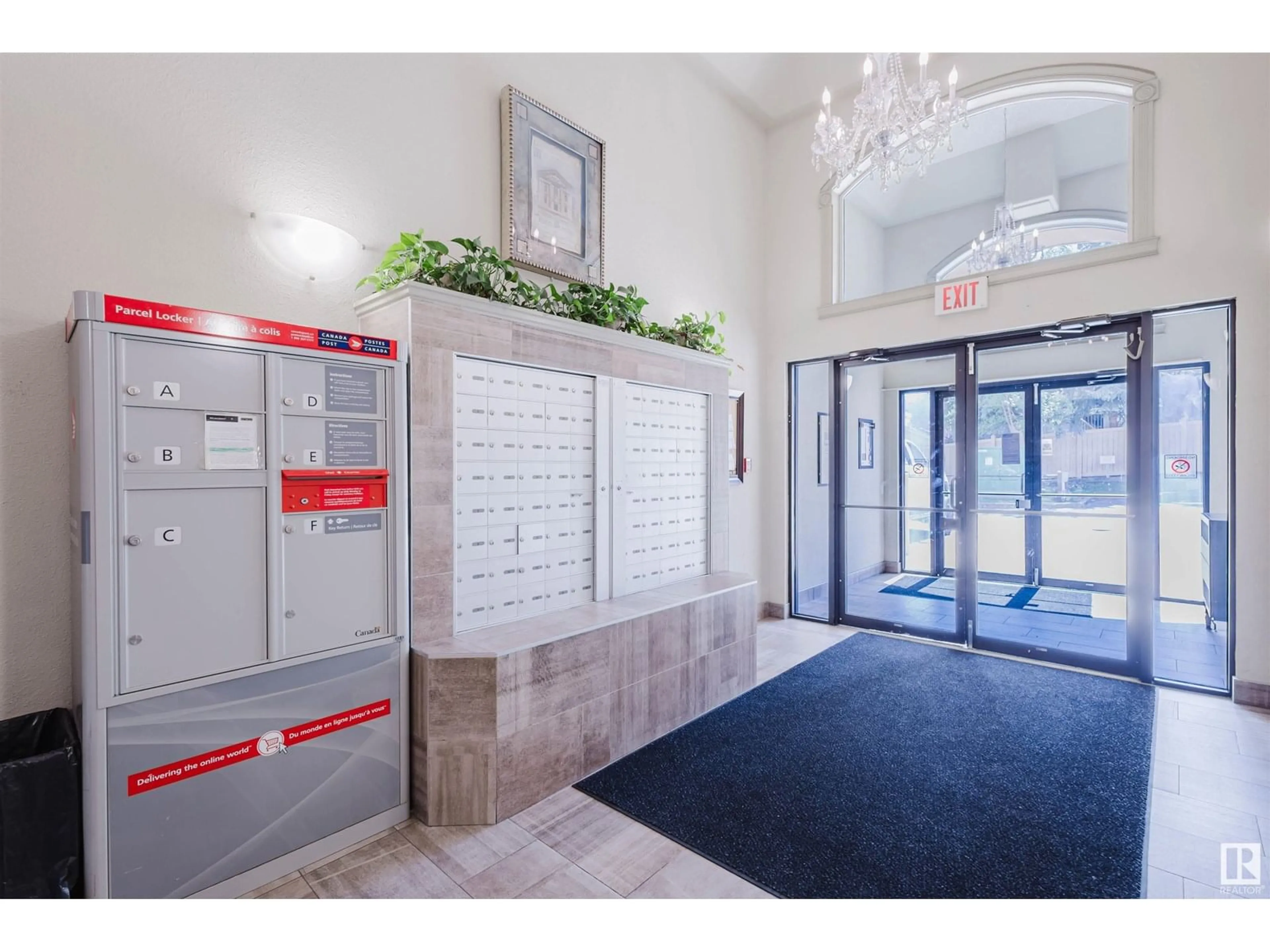 Indoor foyer for #215 - 9945 167 ST, Edmonton Alberta T5P0K5