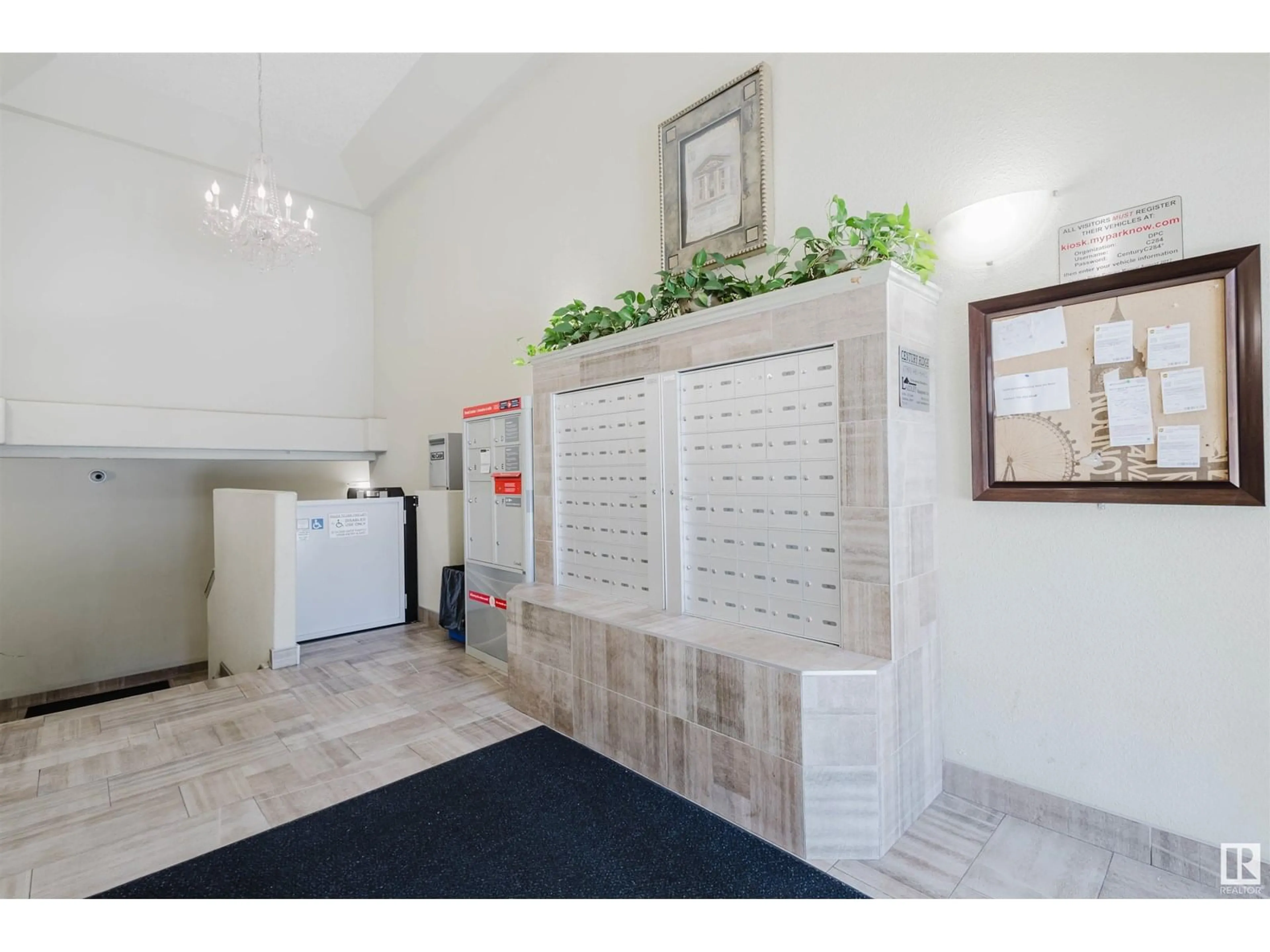 Indoor foyer for #215 - 9945 167 ST, Edmonton Alberta T5P0K5