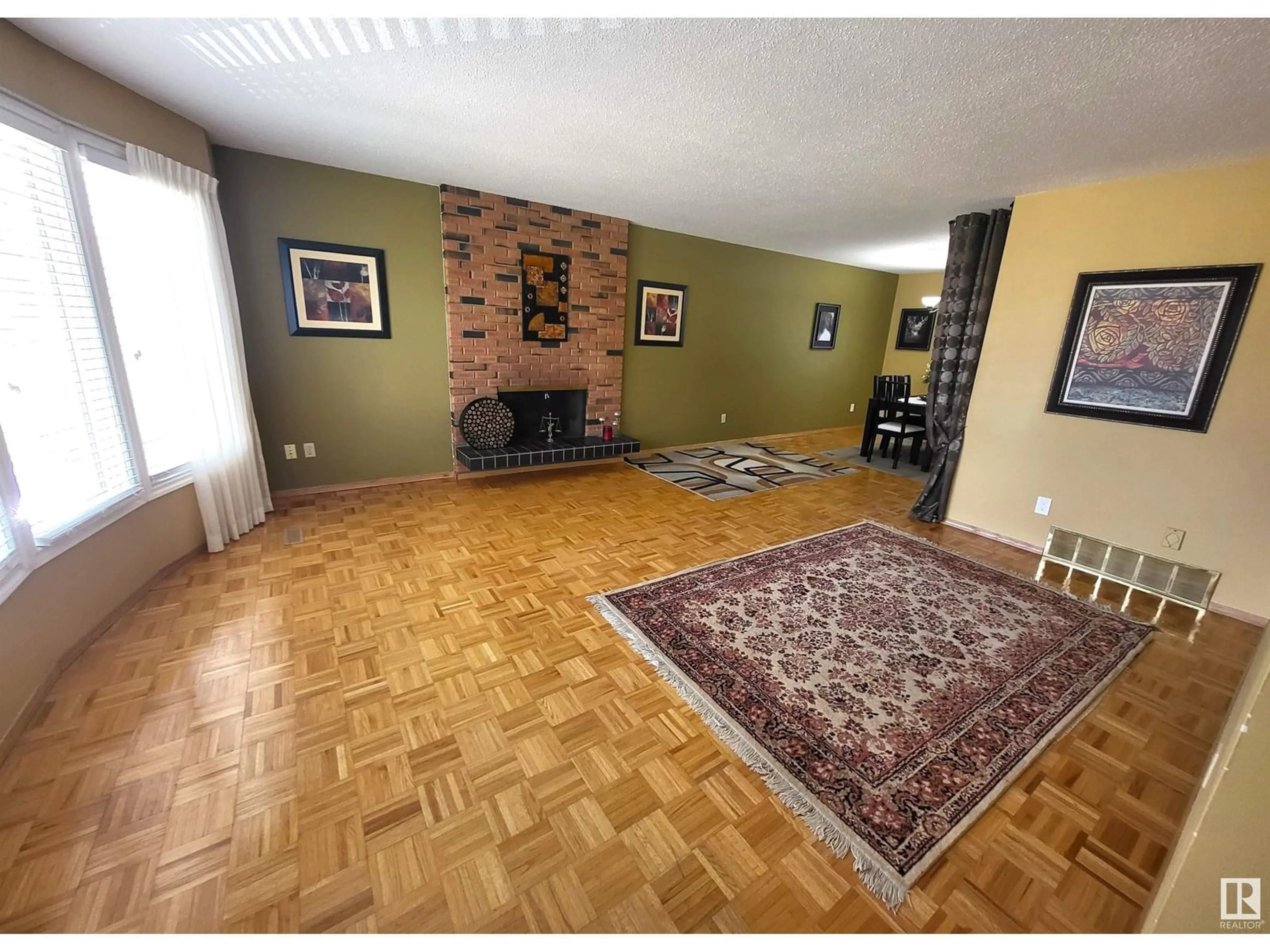 A pic of a room for 7720 175 ST, Edmonton Alberta T5T0G8