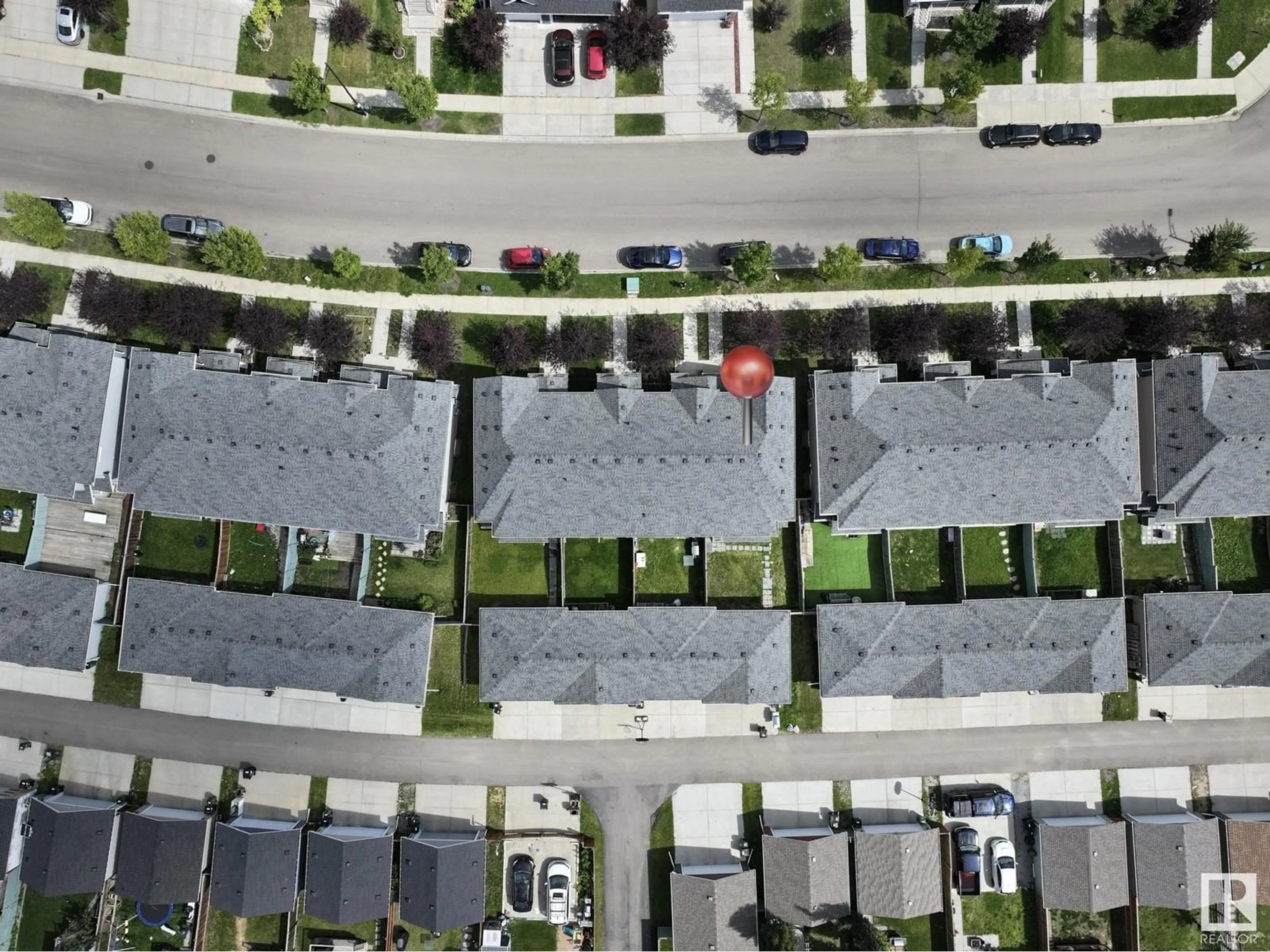 A pic from outside/outdoor area/front of a property/back of a property/a pic from drone, street for 2448 GLENRIDDING BV, Edmonton Alberta T6W2T4