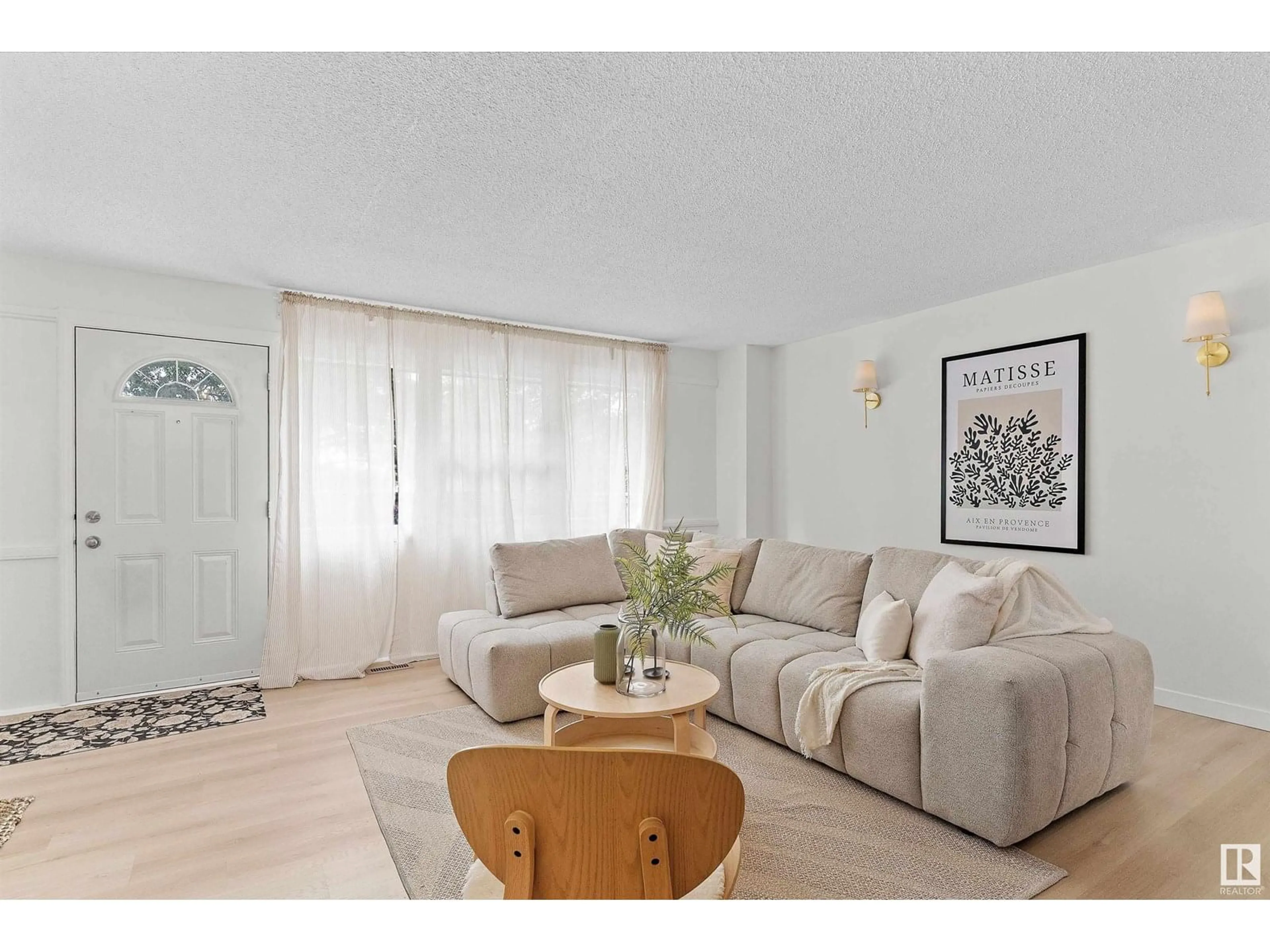 Living room with furniture, unknown for 717 VILLAGE ON THE GREEN GR, Edmonton Alberta T5A1H2
