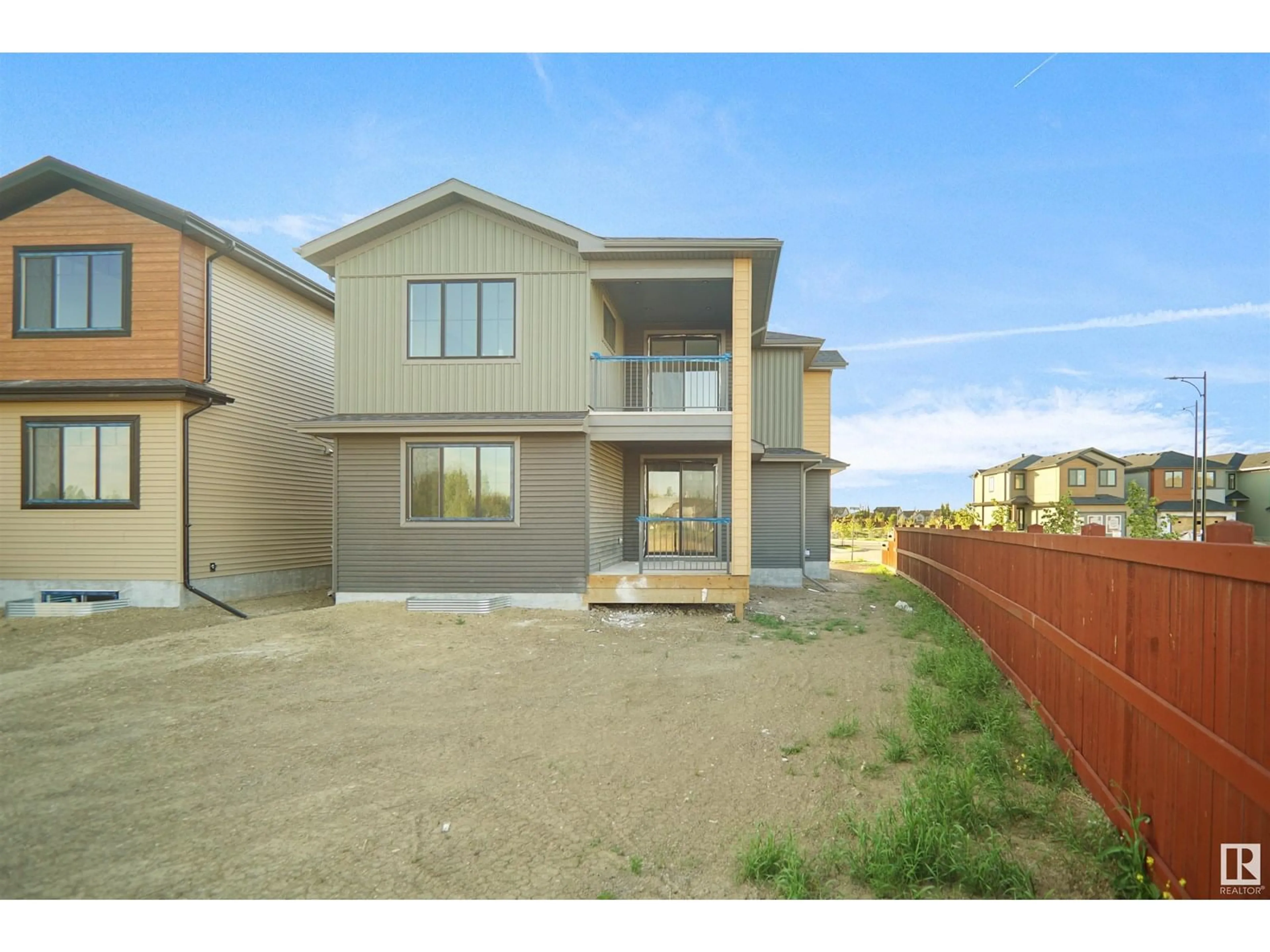 A pic from outside/outdoor area/front of a property/back of a property/a pic from drone, street for 27 TRILL POINT, Spruce Grove Alberta T7X4E2
