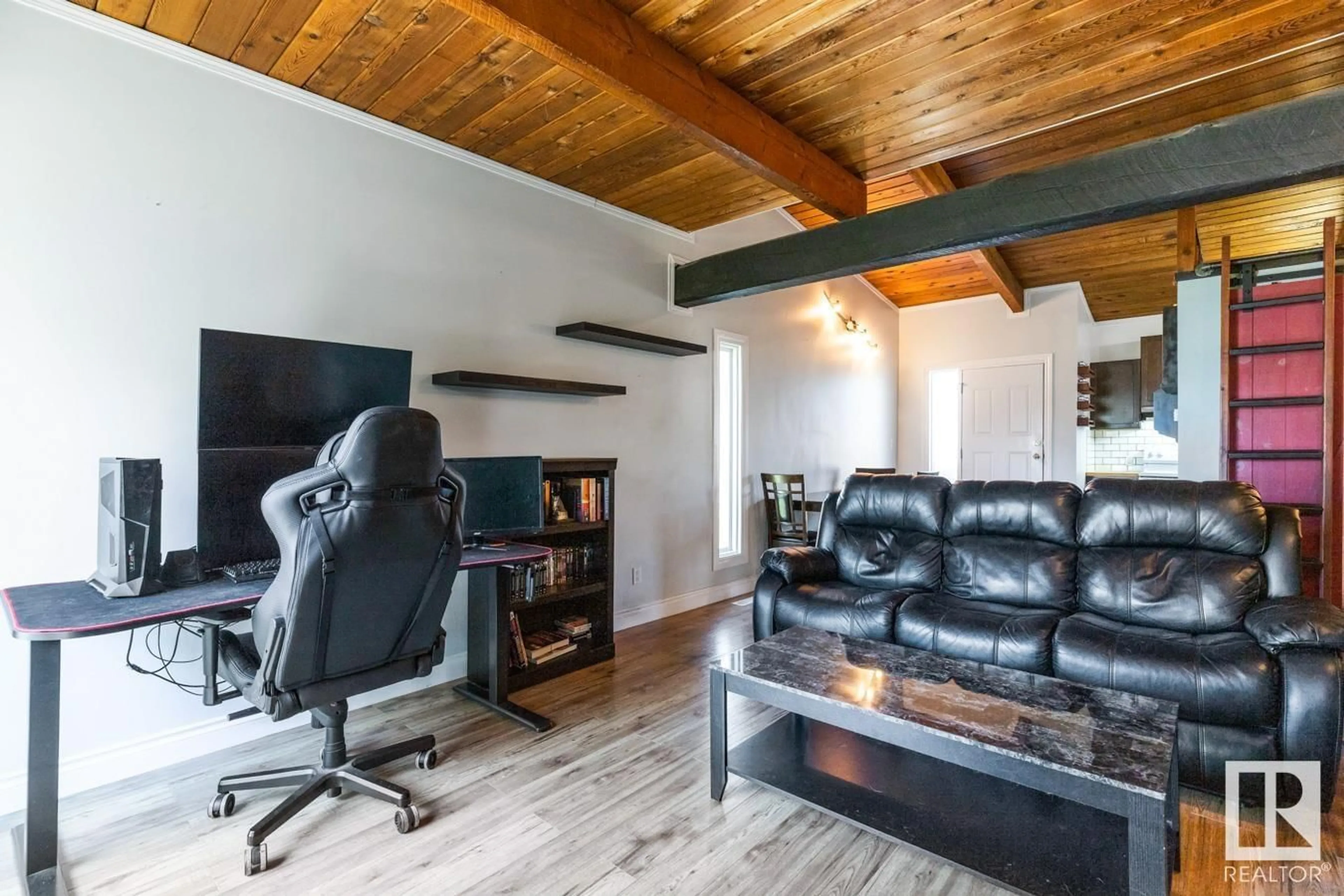 Living room with furniture, wood/laminate floor for NW - 37 NORTHWOODS VG, Edmonton Alberta T5X1T2