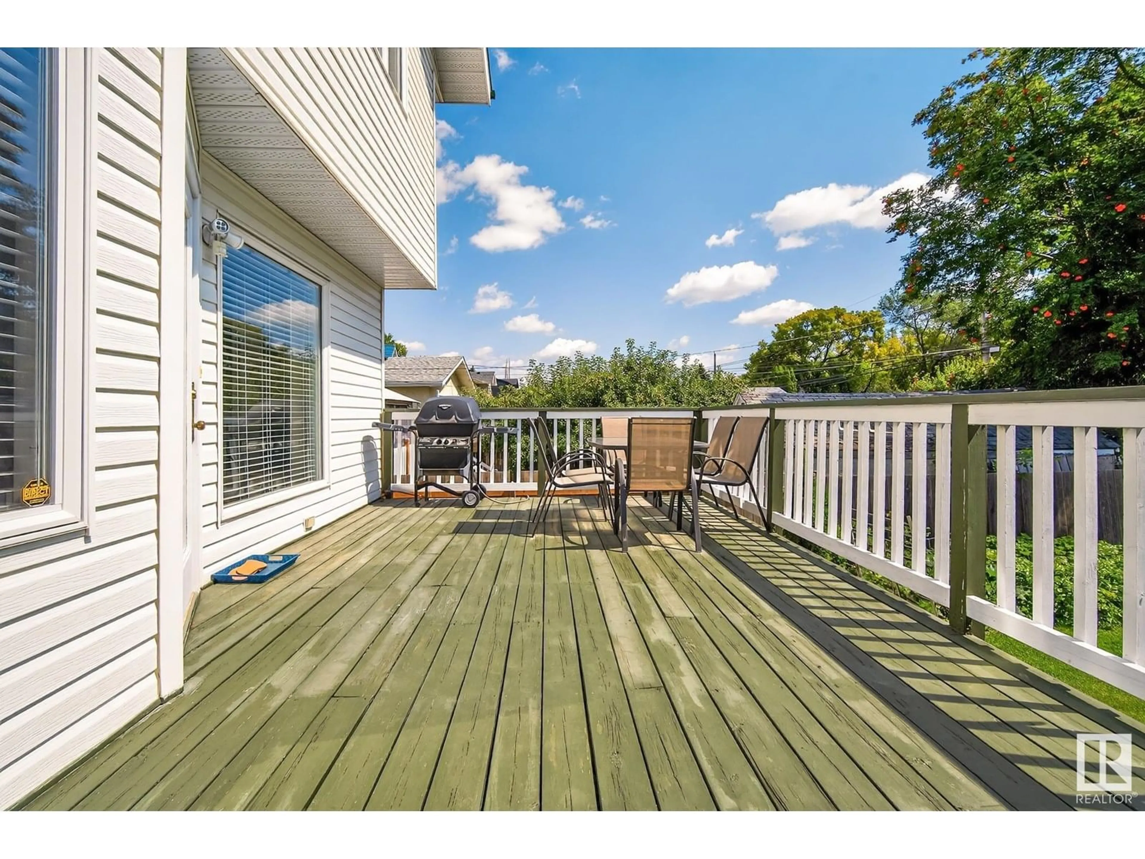 Patio, water/lake/river/ocean view for 9647 73 AV, Edmonton Alberta T6E1B3
