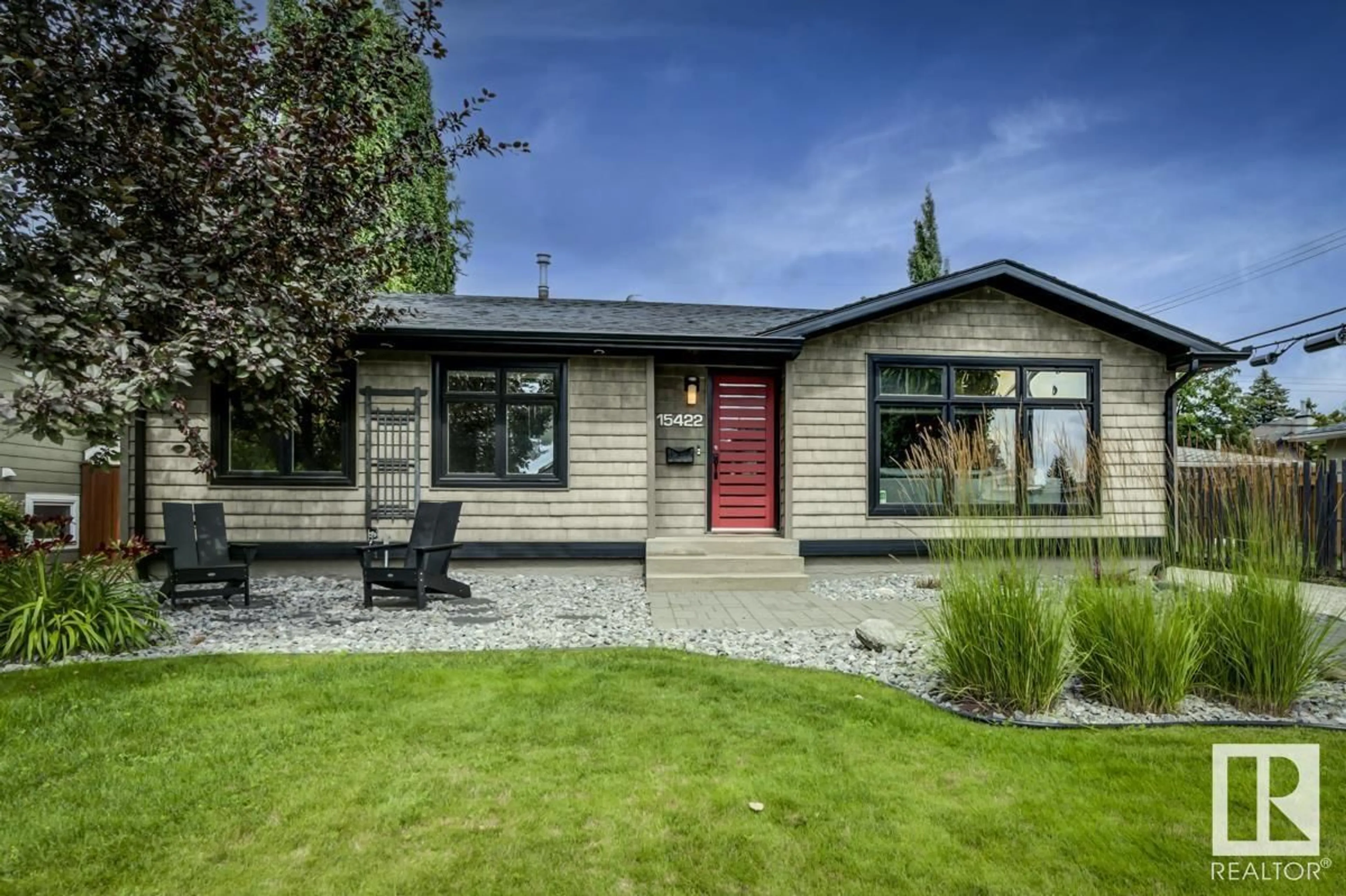 Home with vinyl exterior material, street for 15422 74 AV, Edmonton Alberta T5R2Y4