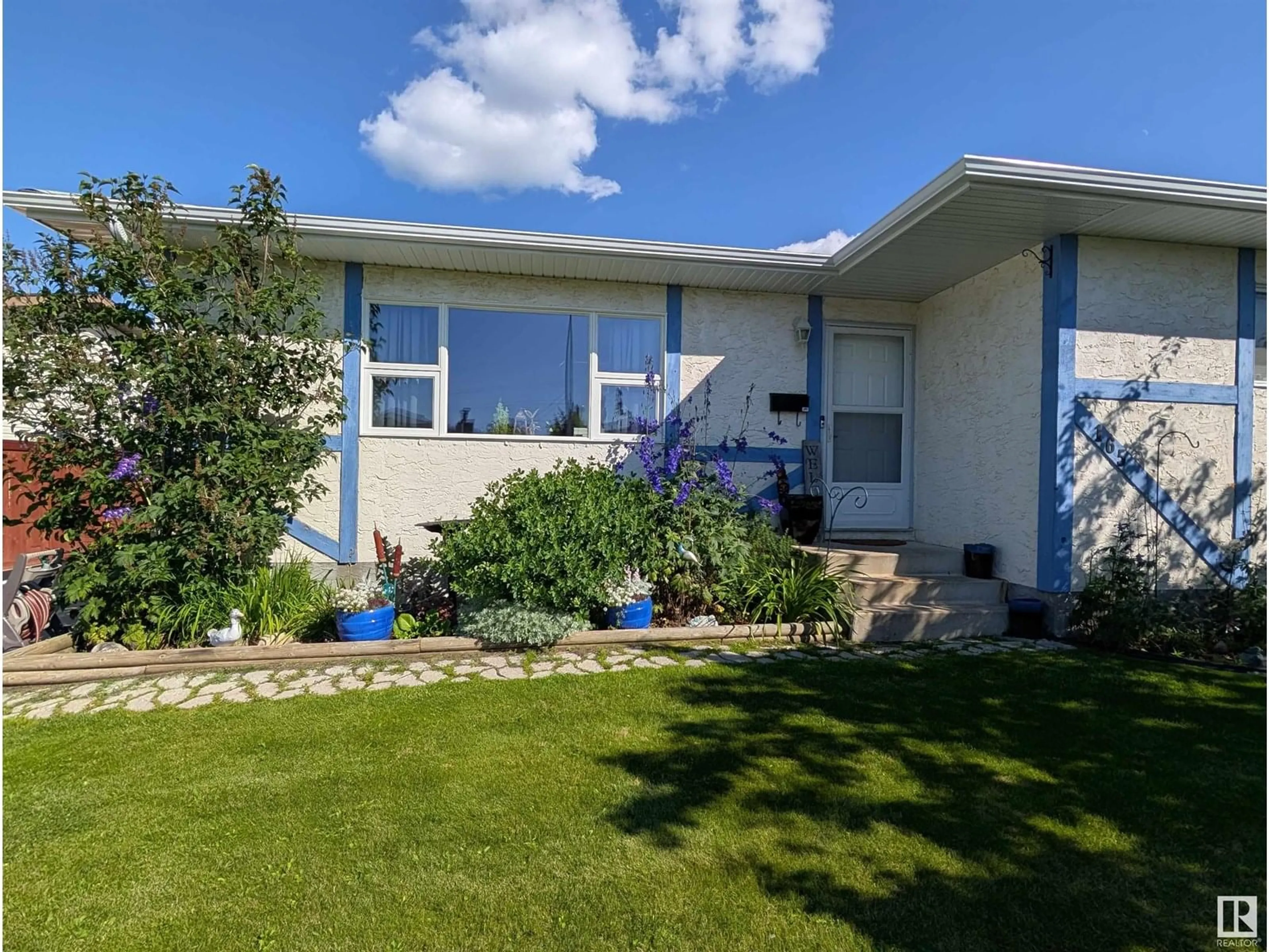 Home with vinyl exterior material, unknown for 165 WEST LIBERTY CR, Millet Alberta T0C1Z0
