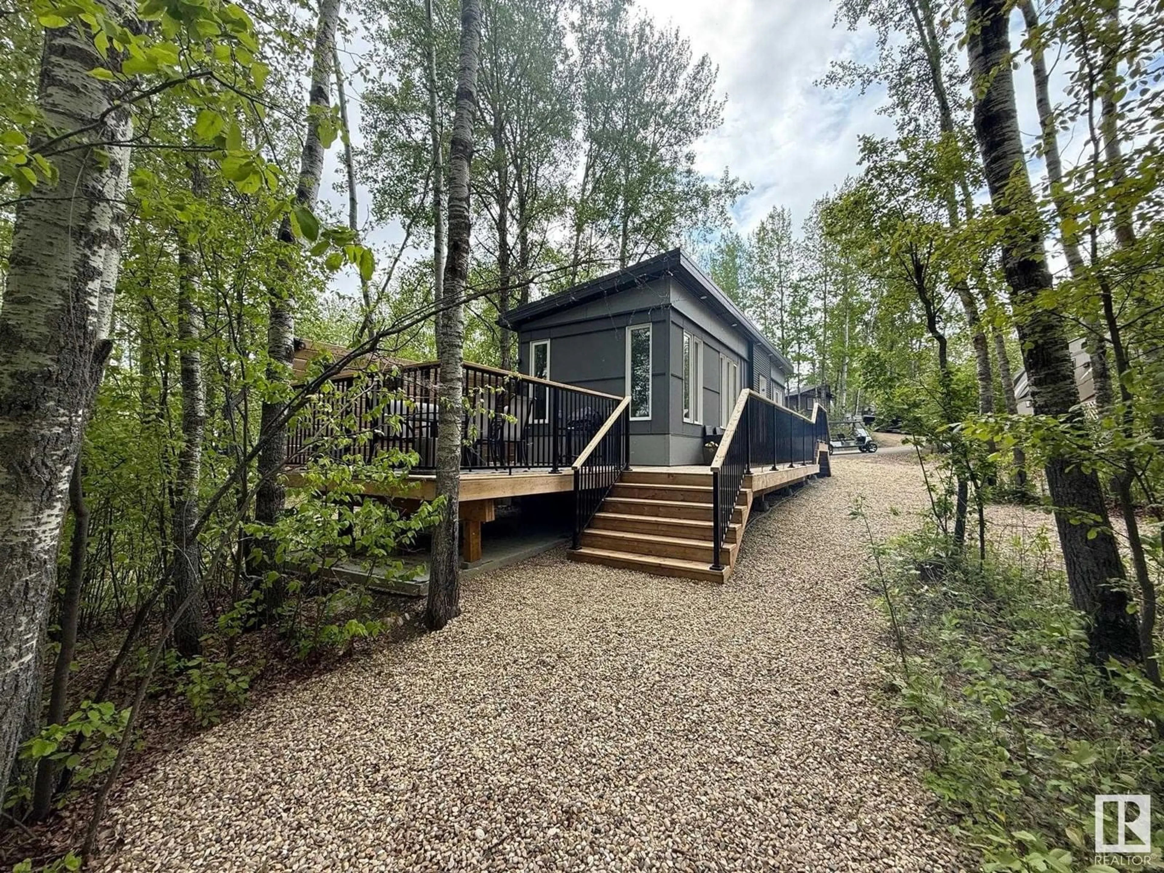 Shed for 53509 RGE RD 60, Rural Parkland County Alberta T0E0N0