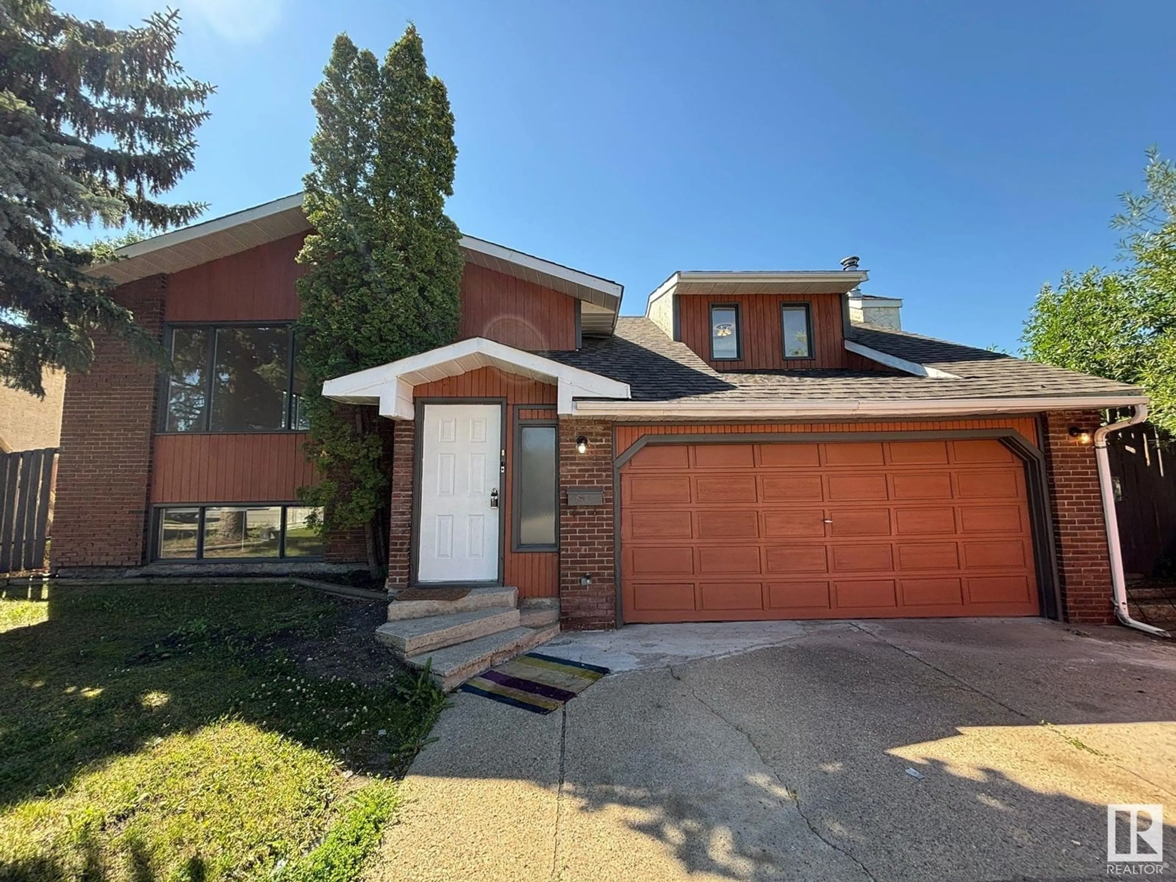 Home with brick exterior material, street for 8603 33 AV, Edmonton Alberta T6K2X9