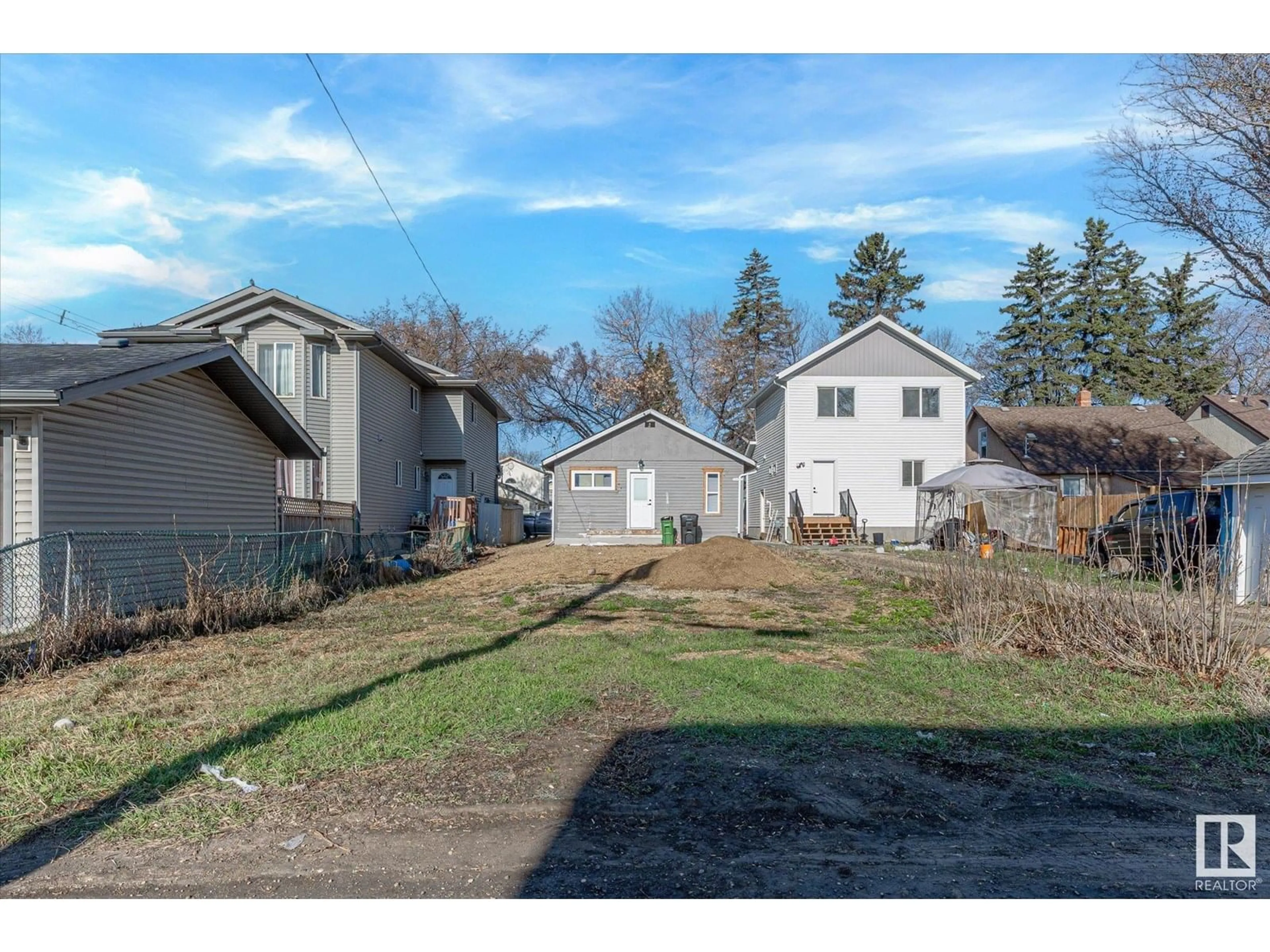 A pic from outside/outdoor area/front of a property/back of a property/a pic from drone, street for NW - 12717 116 ST, Edmonton Alberta T5E5H1