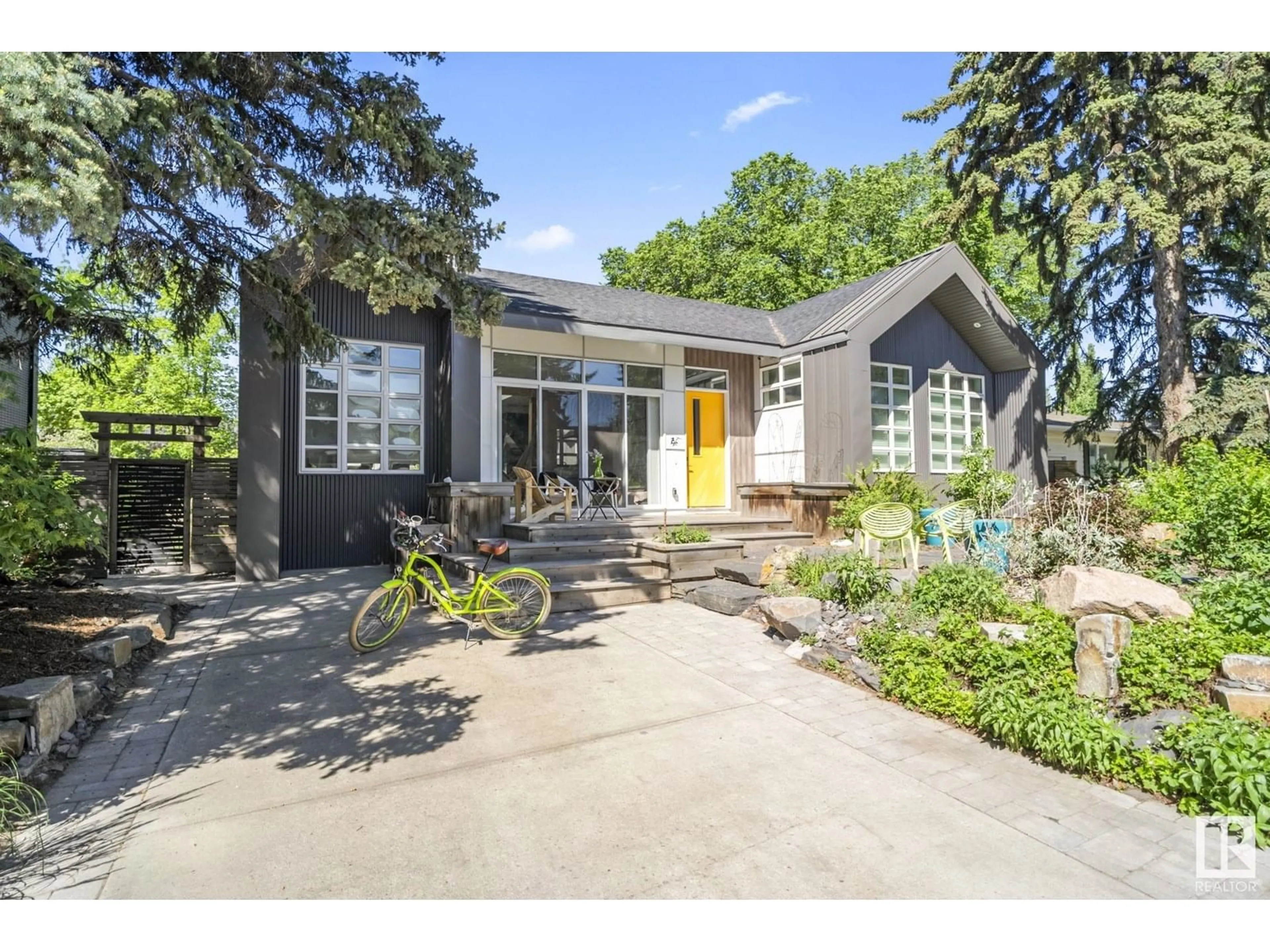 Home with brick exterior material, street for 7222 119 ST, Edmonton Alberta T6G1V6