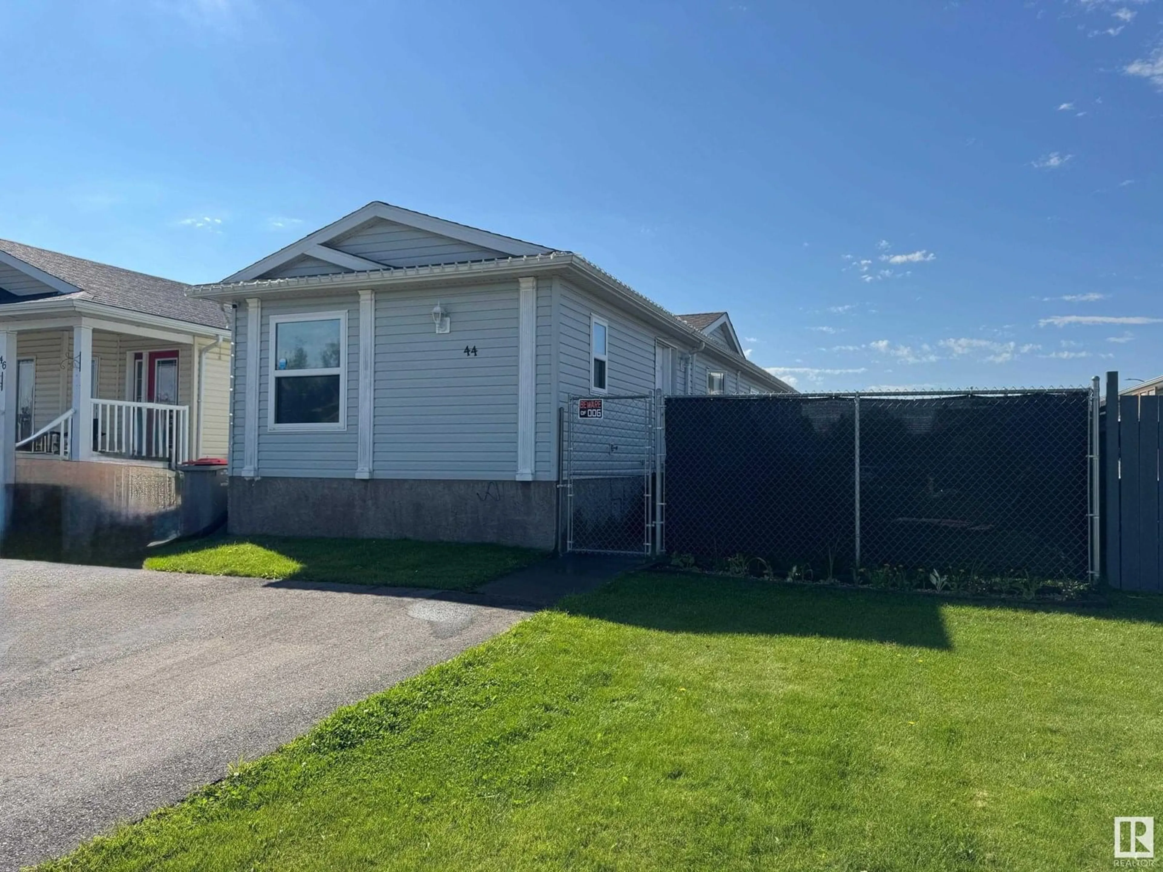 Unknown for 44 JUTLAND CR, Stony Plain Alberta T7Z0A3