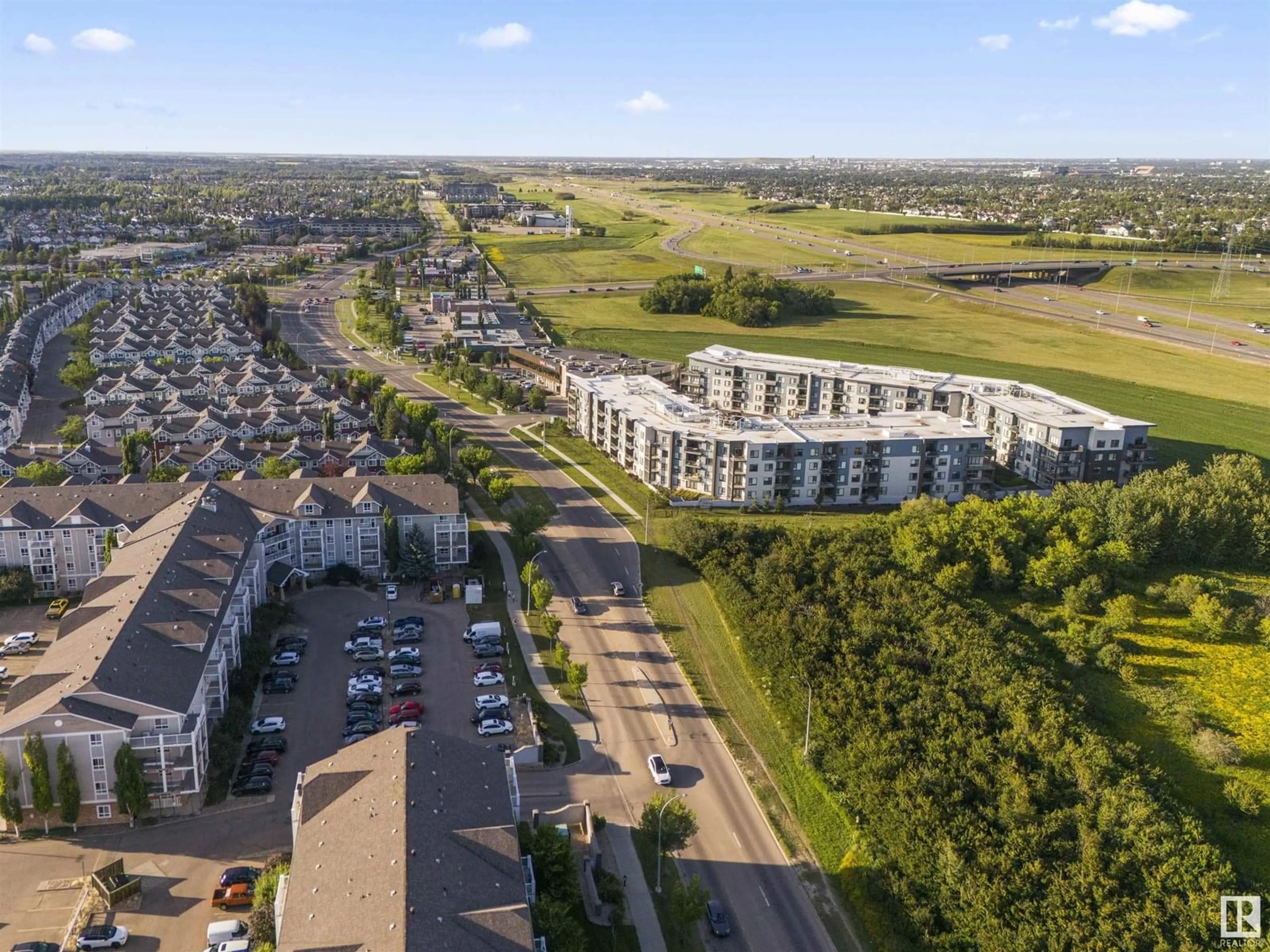 A pic from outside/outdoor area/front of a property/back of a property/a pic from drone, street for 5350 - 210 199 ST, Edmonton Alberta T6M0A4