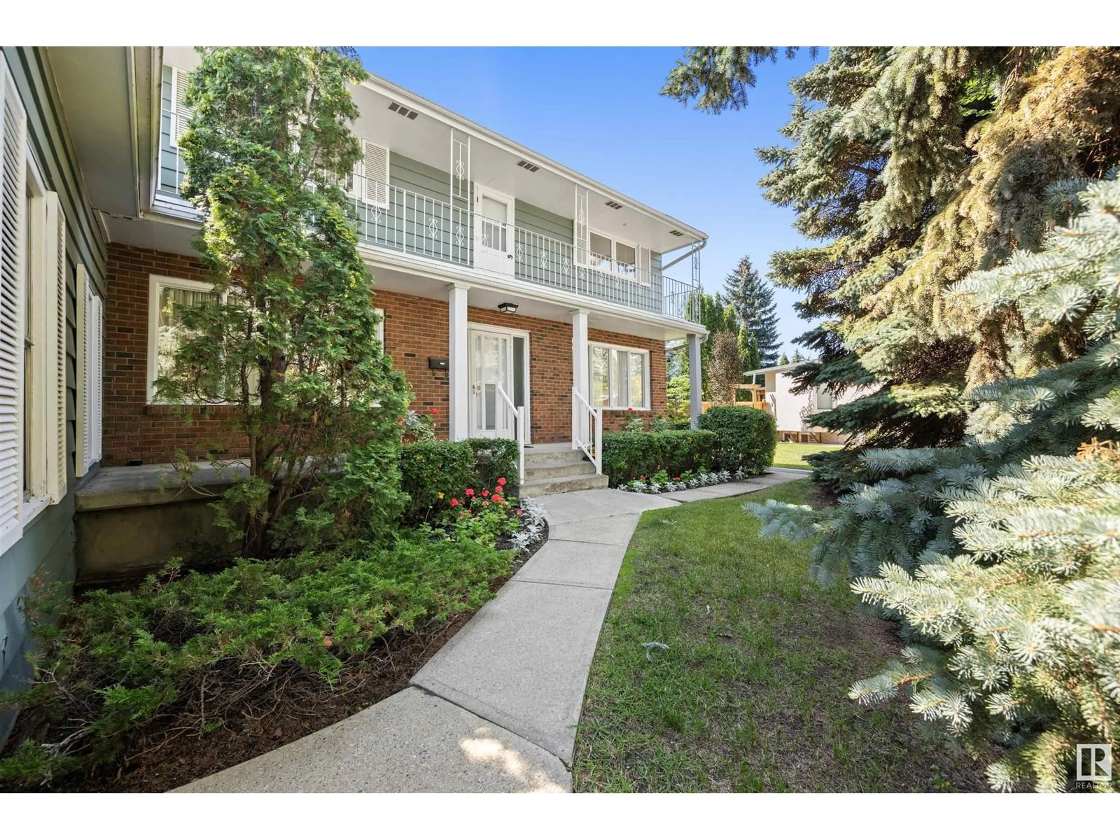 Unknown for 12411 47 AV, Edmonton Alberta T6H0B3