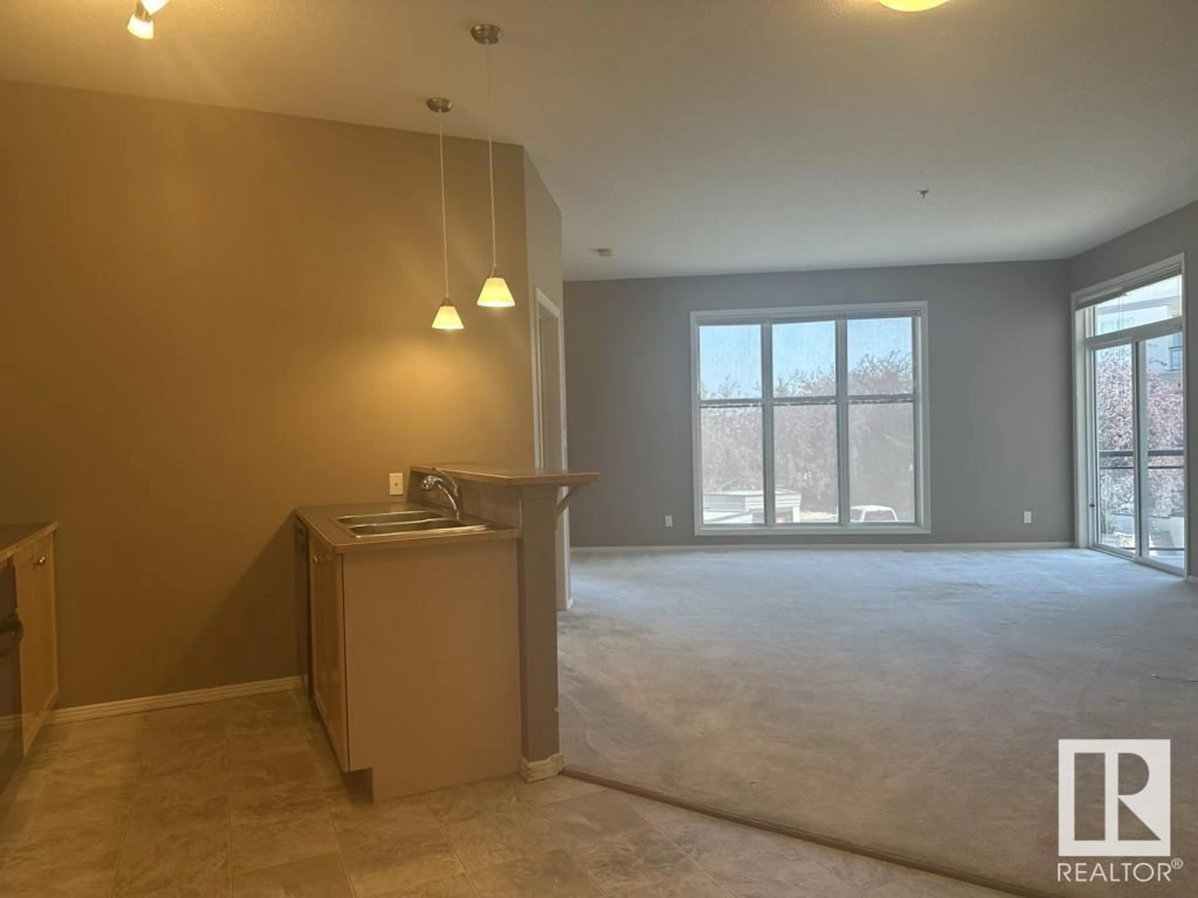 A pic of a room for 271 - 4823 104A STREET, Edmonton Alberta T6H0R5