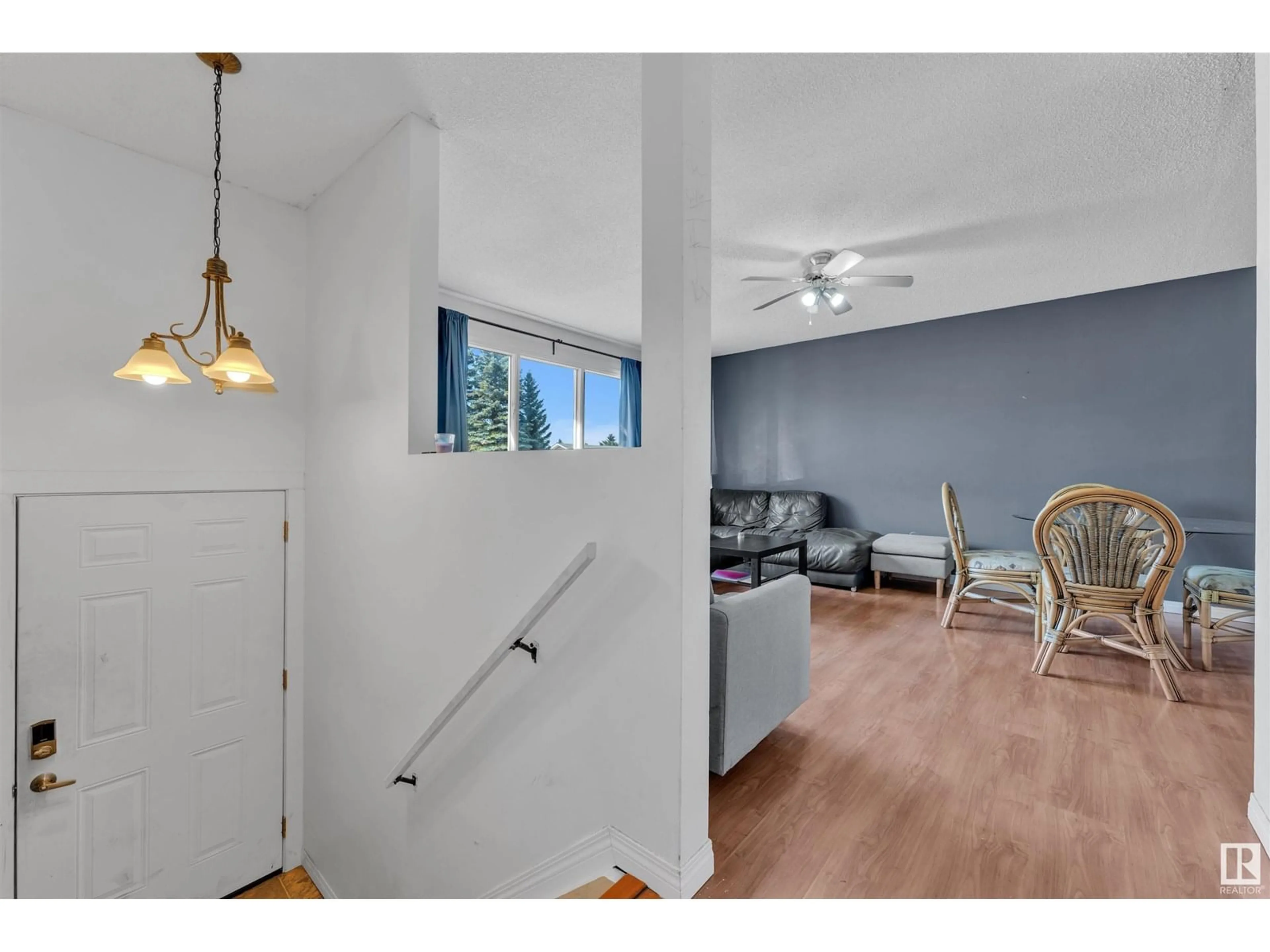 Unknown for NW - 3816 26 AVE, Edmonton Alberta T6L4G5