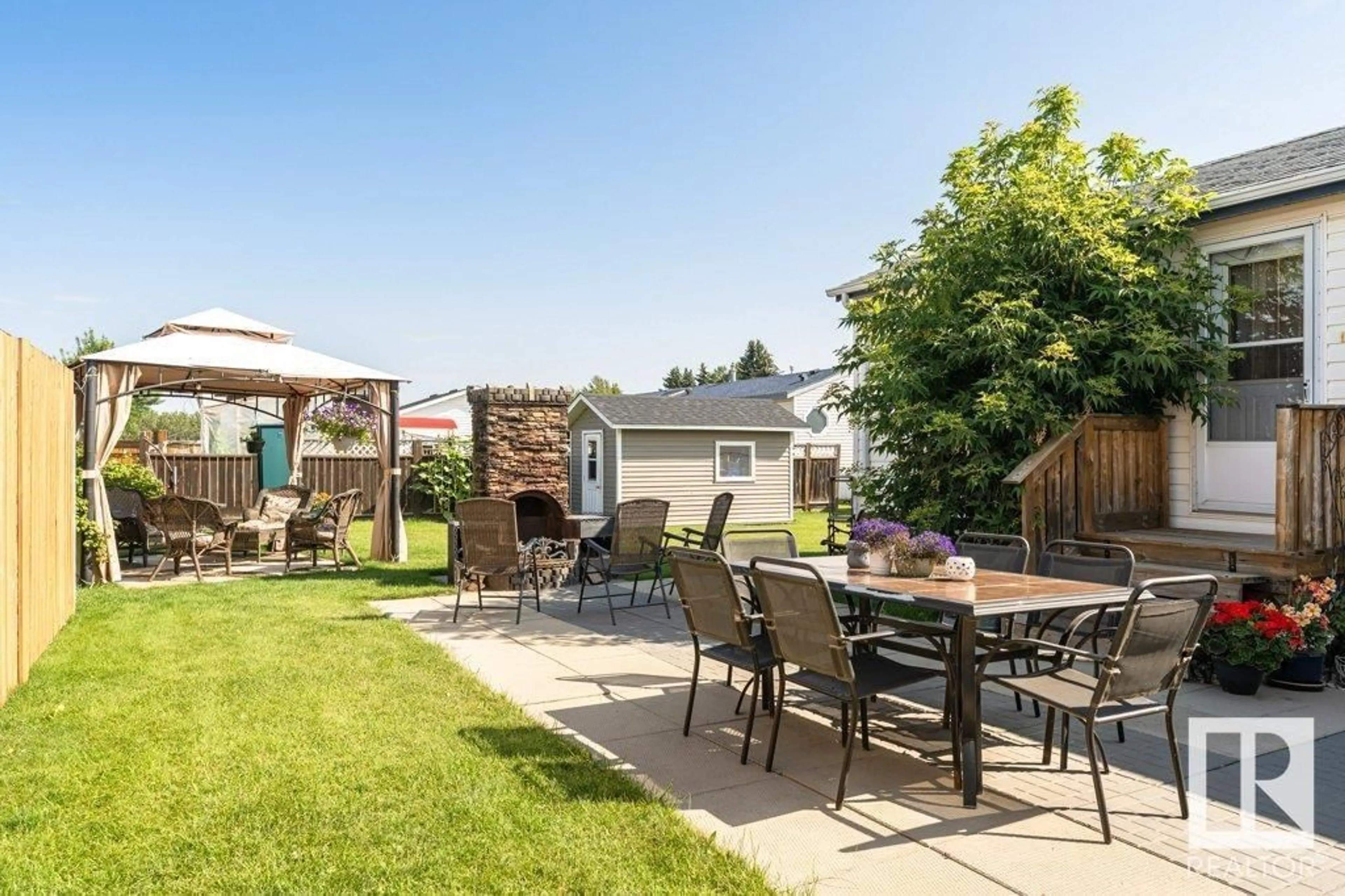 Patio, street for 3402 LAKEVIEW PT, Edmonton Alberta T5S2R8