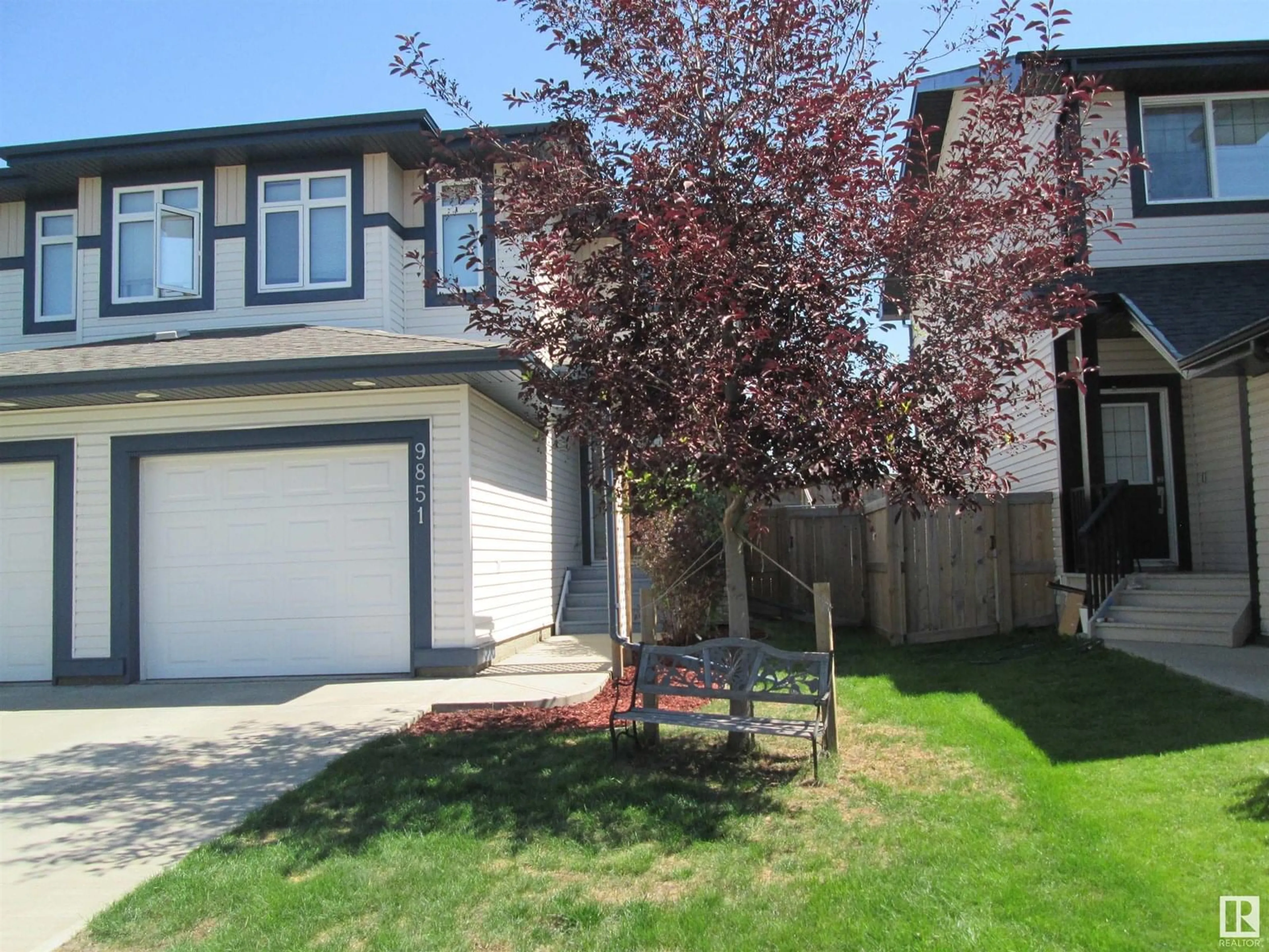 A pic from outside/outdoor area/front of a property/back of a property/a pic from drone, street for NW - 9851 217 ST, Edmonton Alberta T5T4T7