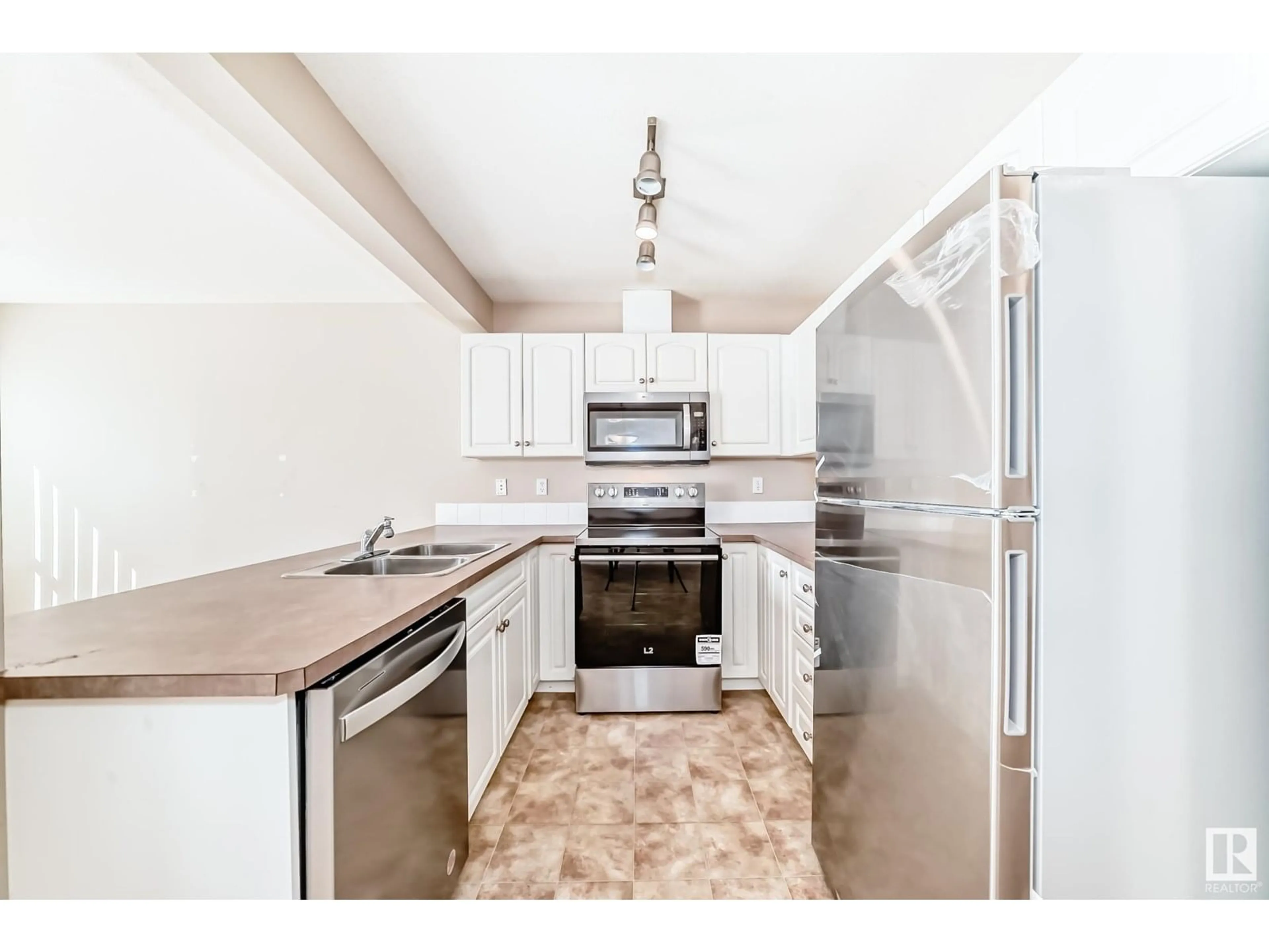 Standard kitchen, unknown for #196 - 230 EDWARDS DR, Edmonton Alberta T6X1G7
