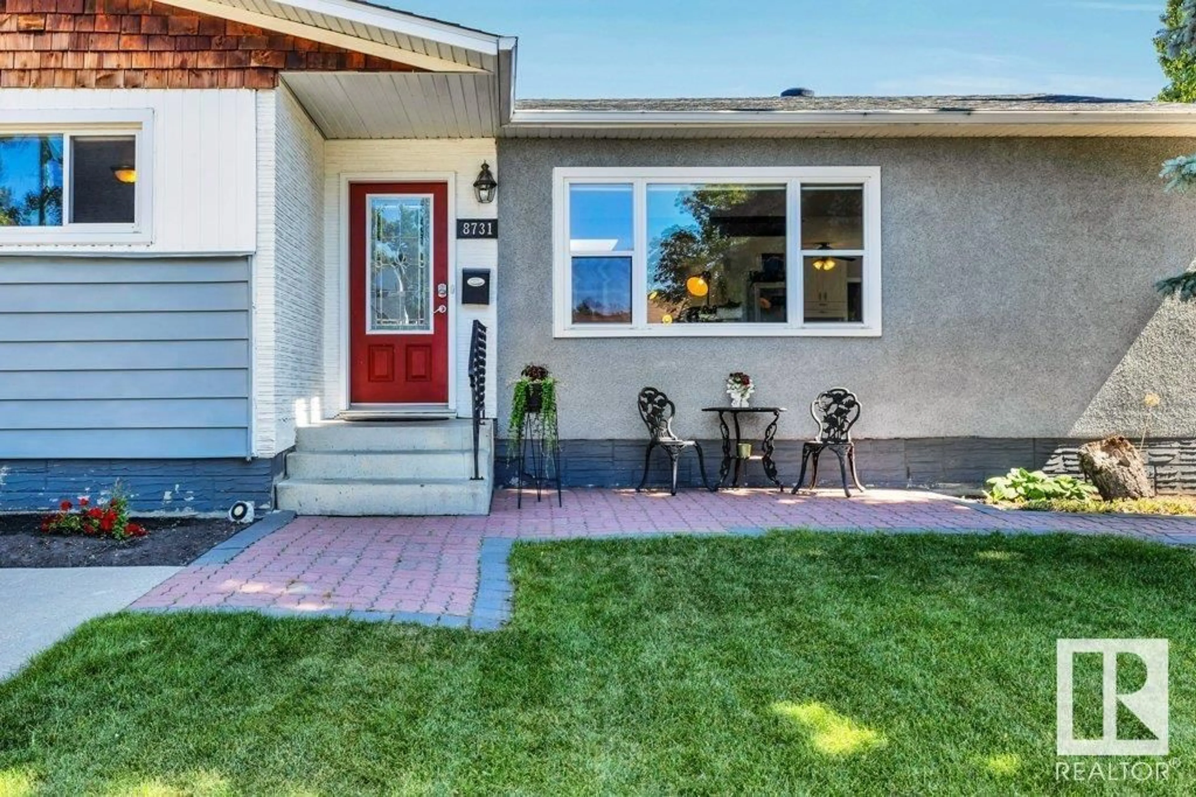 Home with vinyl exterior material, street for 8731 151 ST, Edmonton Alberta T5R1H9