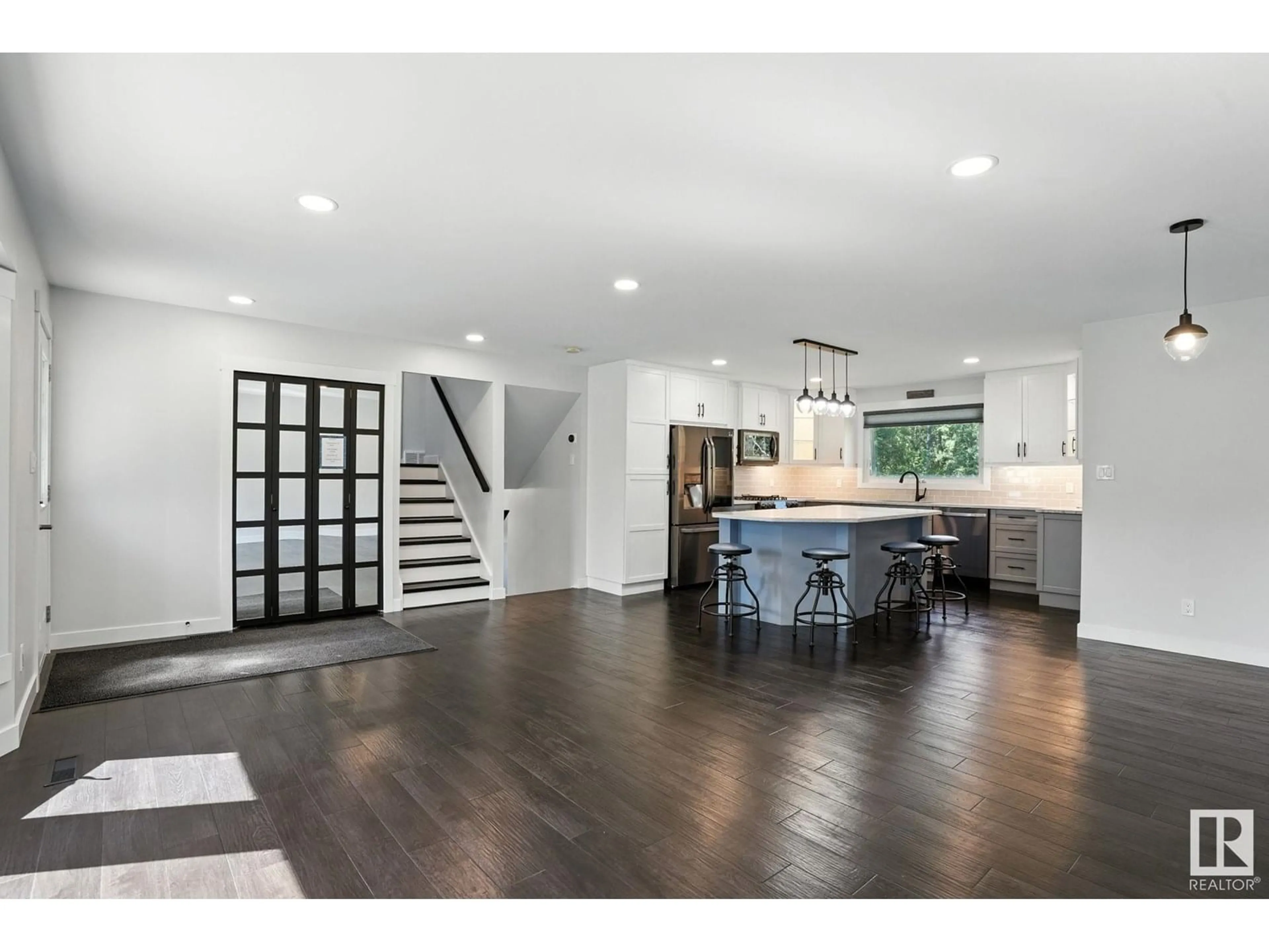 Open concept kitchen, wood/laminate floor for 4 TOWNSHIP ROAD 511 NW, Rural Parkland County Alberta T7Y1B6