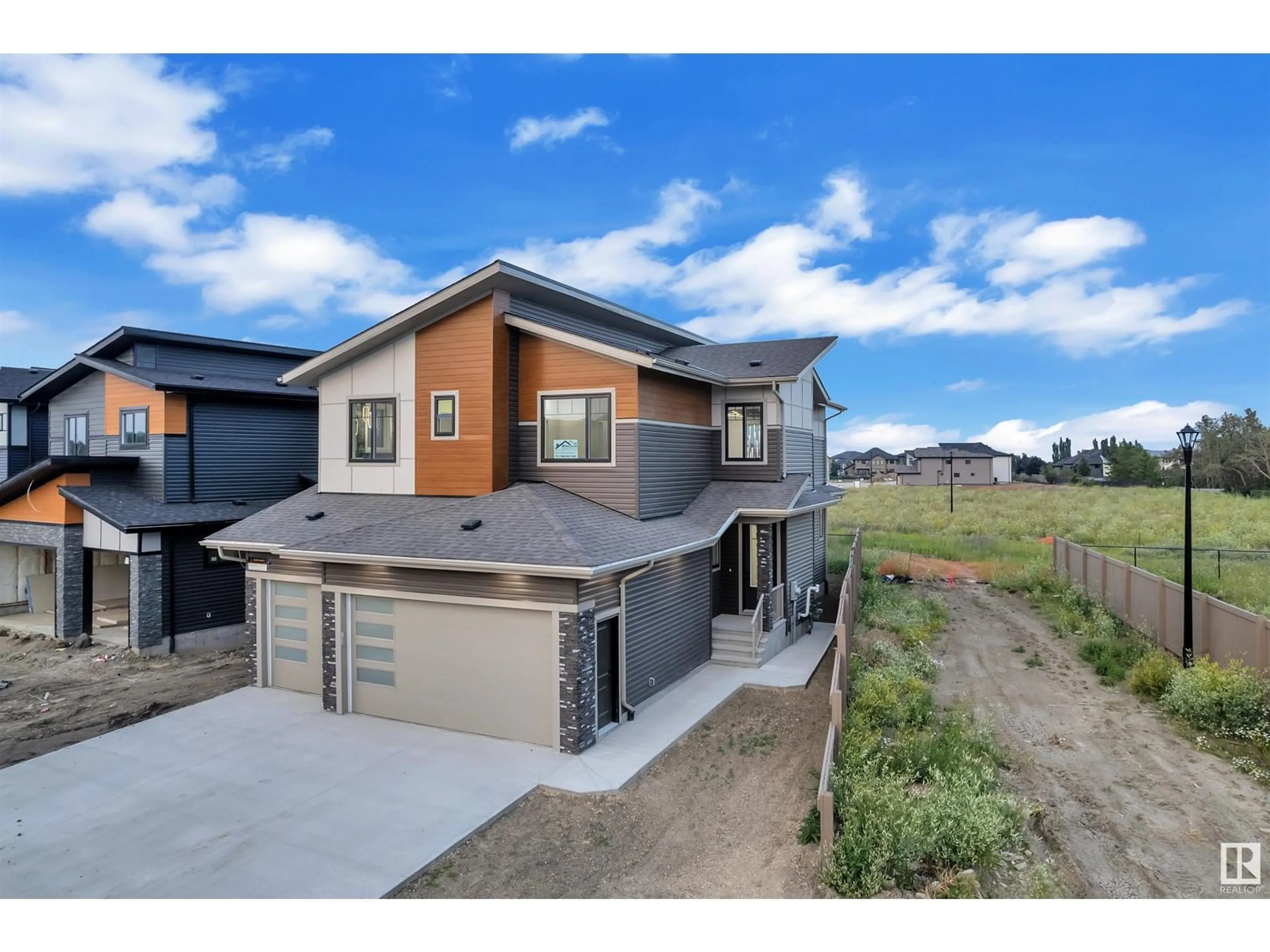 Unknown for NE - 16503 3 ST, Edmonton Alberta T5Y4J1