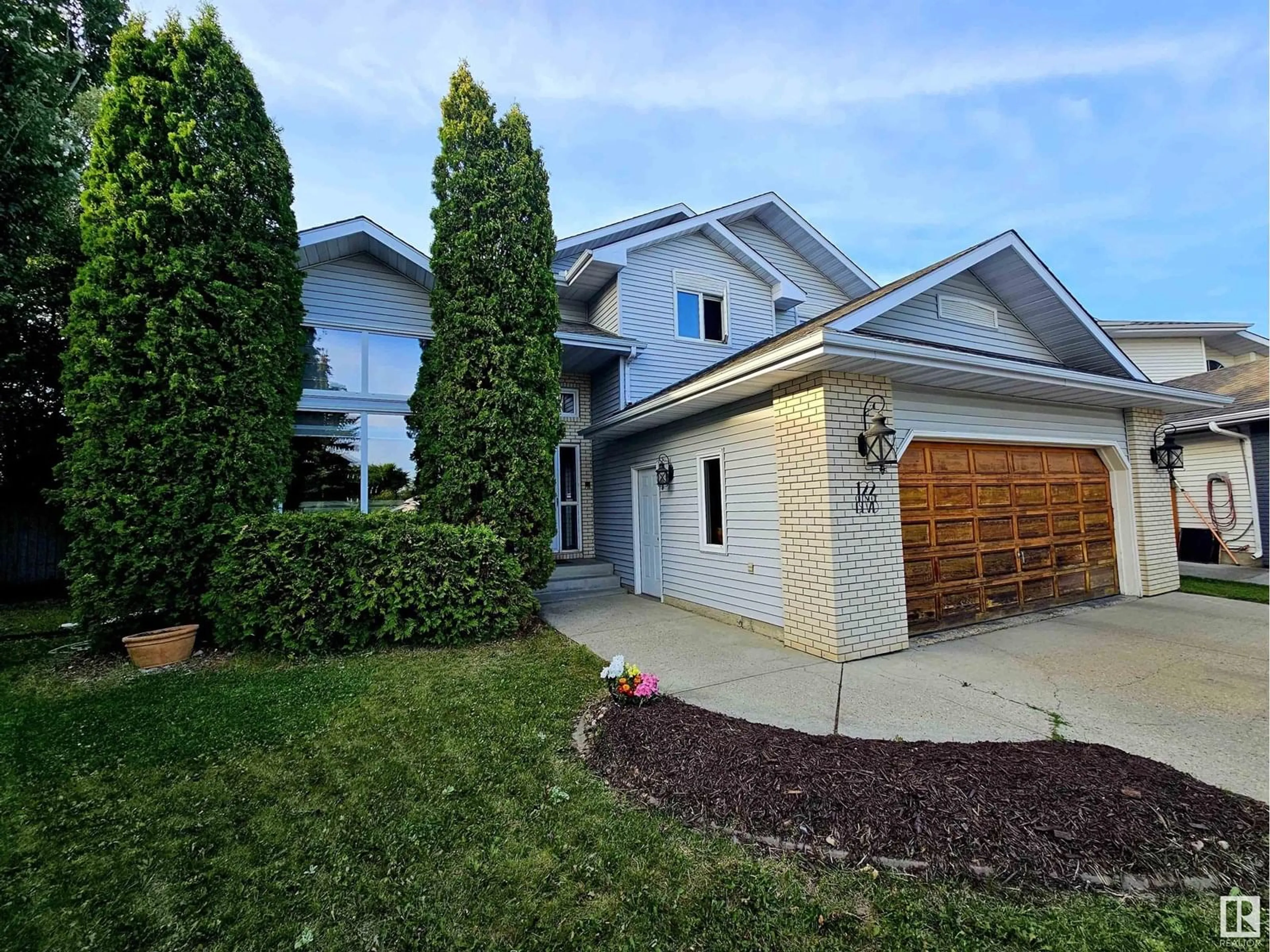 Home with brick exterior material, street for 122 GLENCOE BV, Sherwood Park Alberta T8A5J5