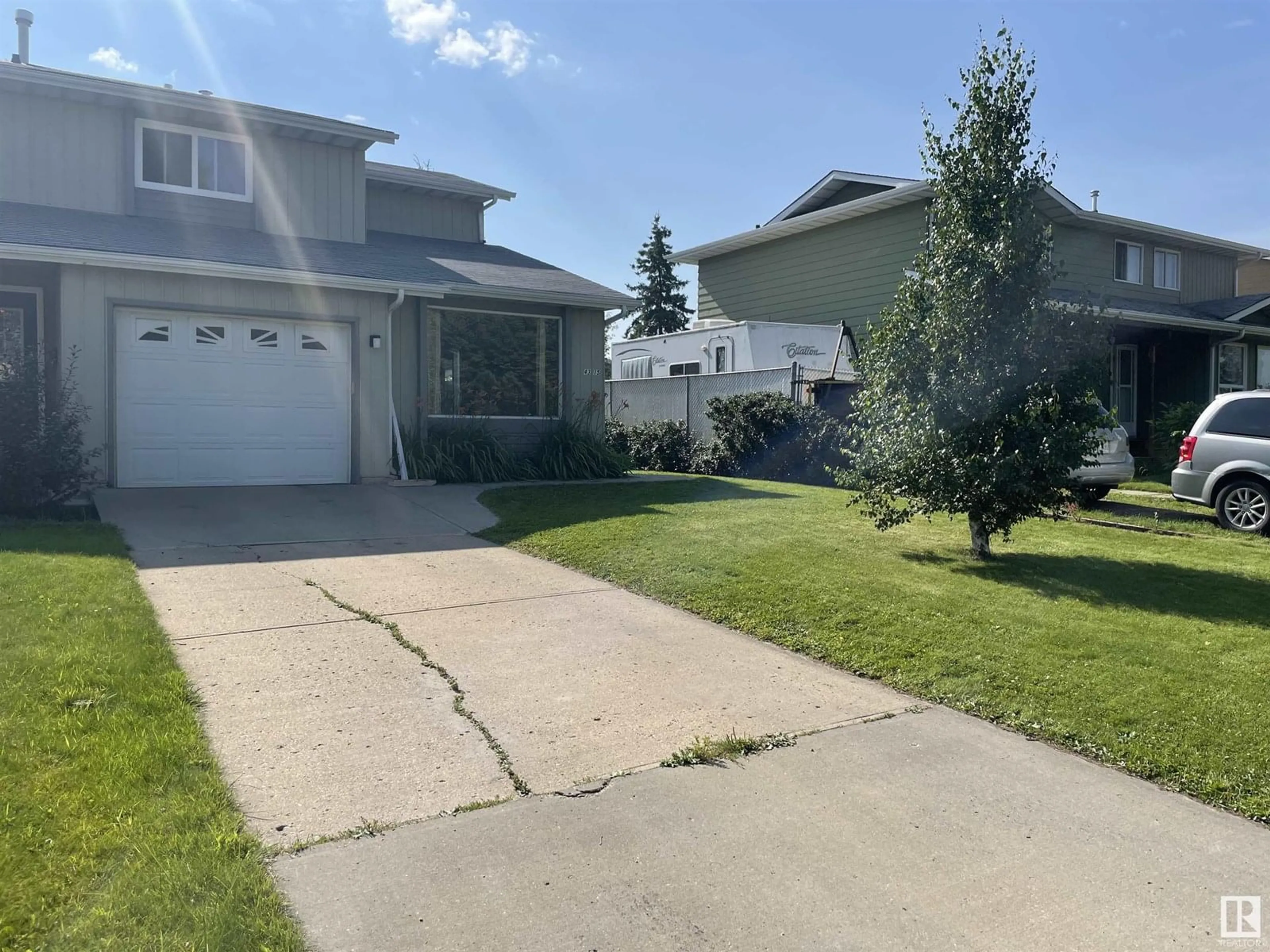 Home with vinyl exterior material, street for 4315 SOUTH PARK DR, Leduc Alberta T6E4V4