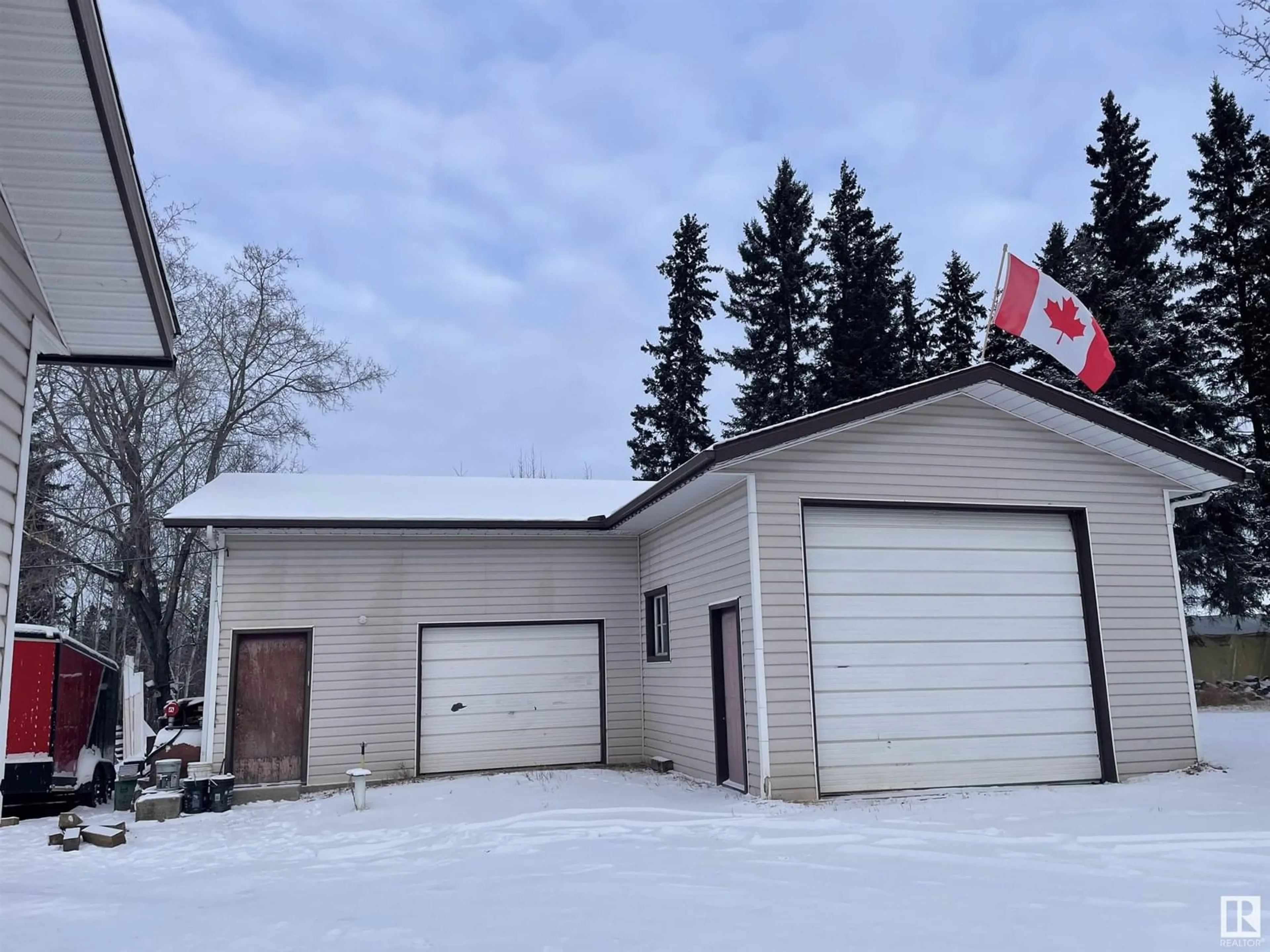 Unknown for 4905 50 AV, Breynat Alberta T0A0P0