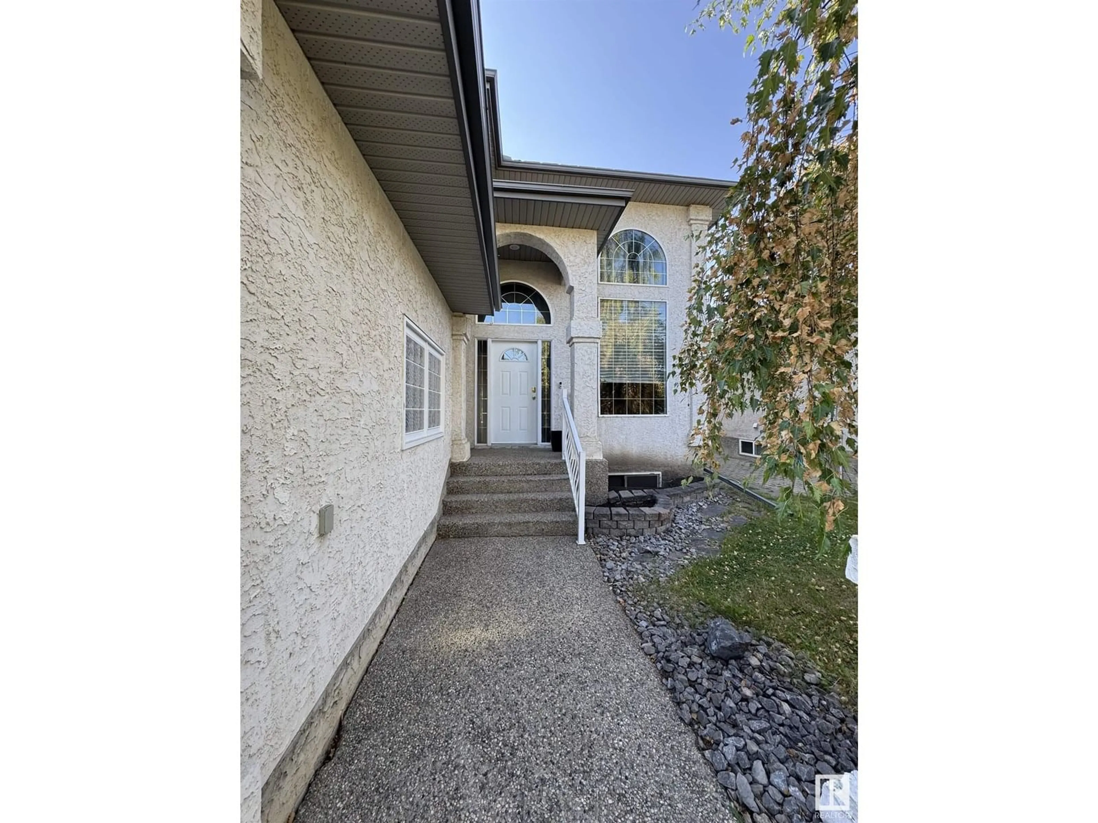 Unknown for 17812 103 ST, Edmonton Alberta T5X5Y6