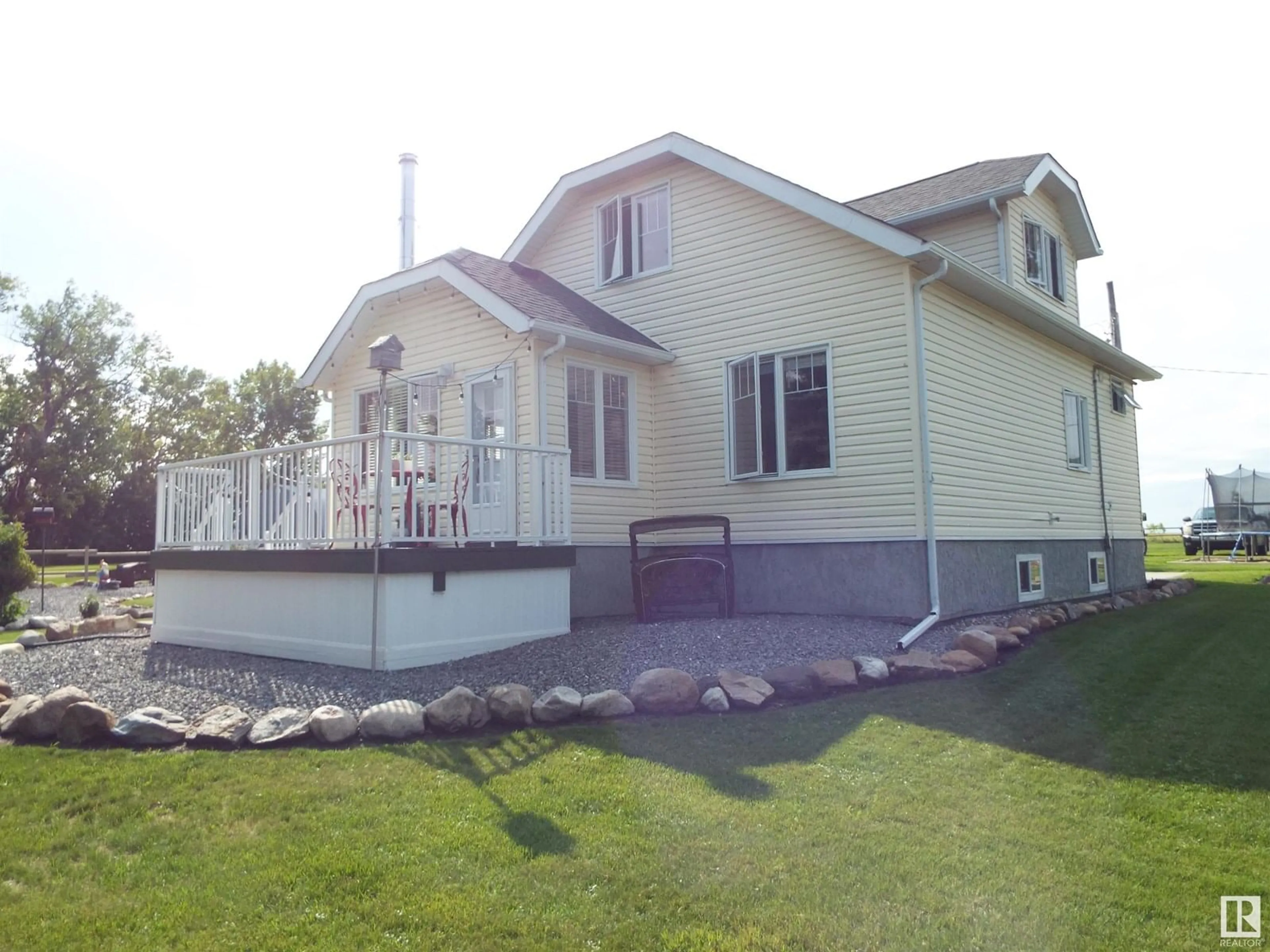 Home with vinyl exterior material, building for 26449 TWP RD 490, Rural Leduc County Alberta T0C0V0