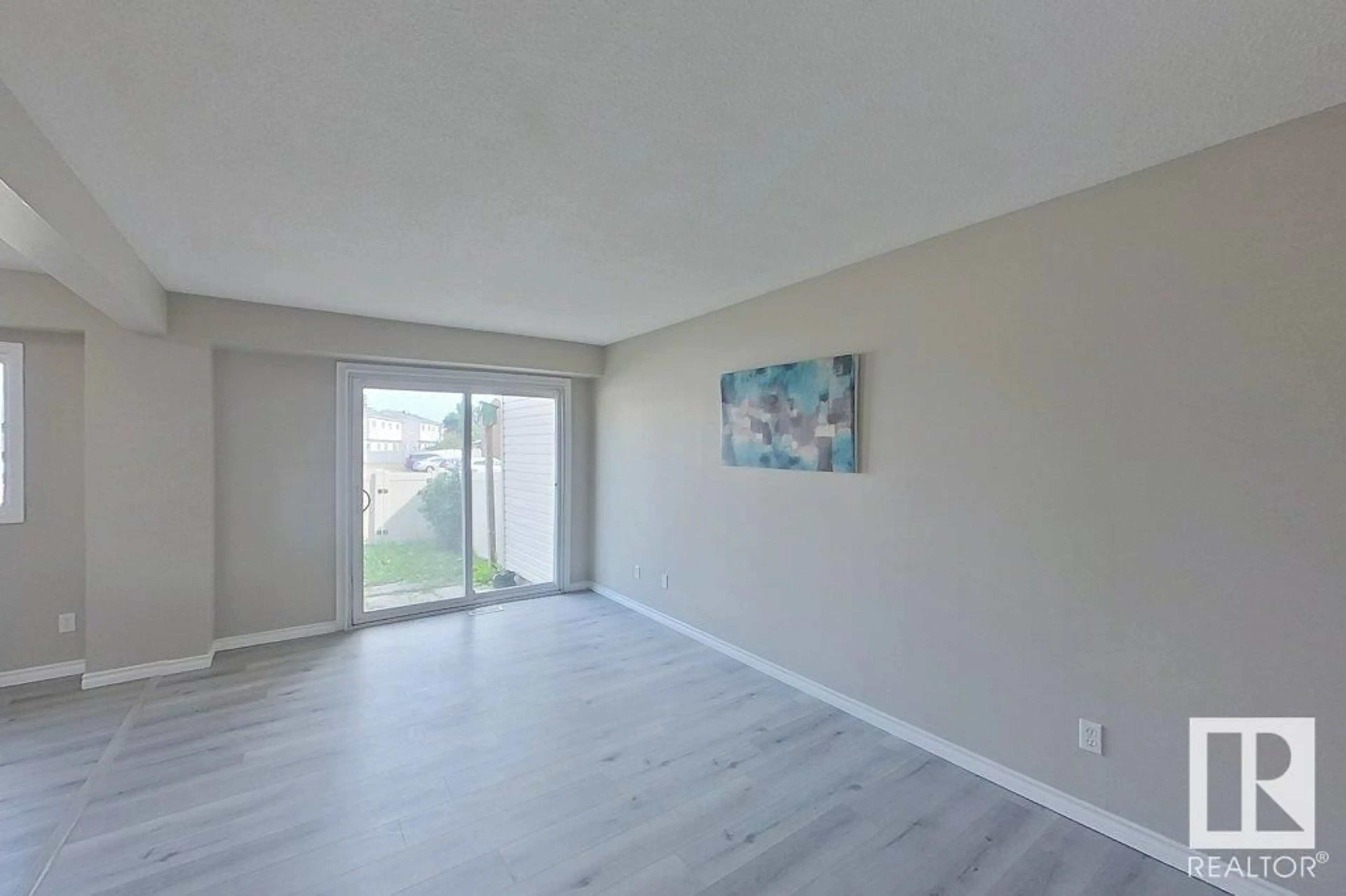A pic of a room for NW NW - 124 CENTENNIAL CO, Edmonton Alberta T5P4H5