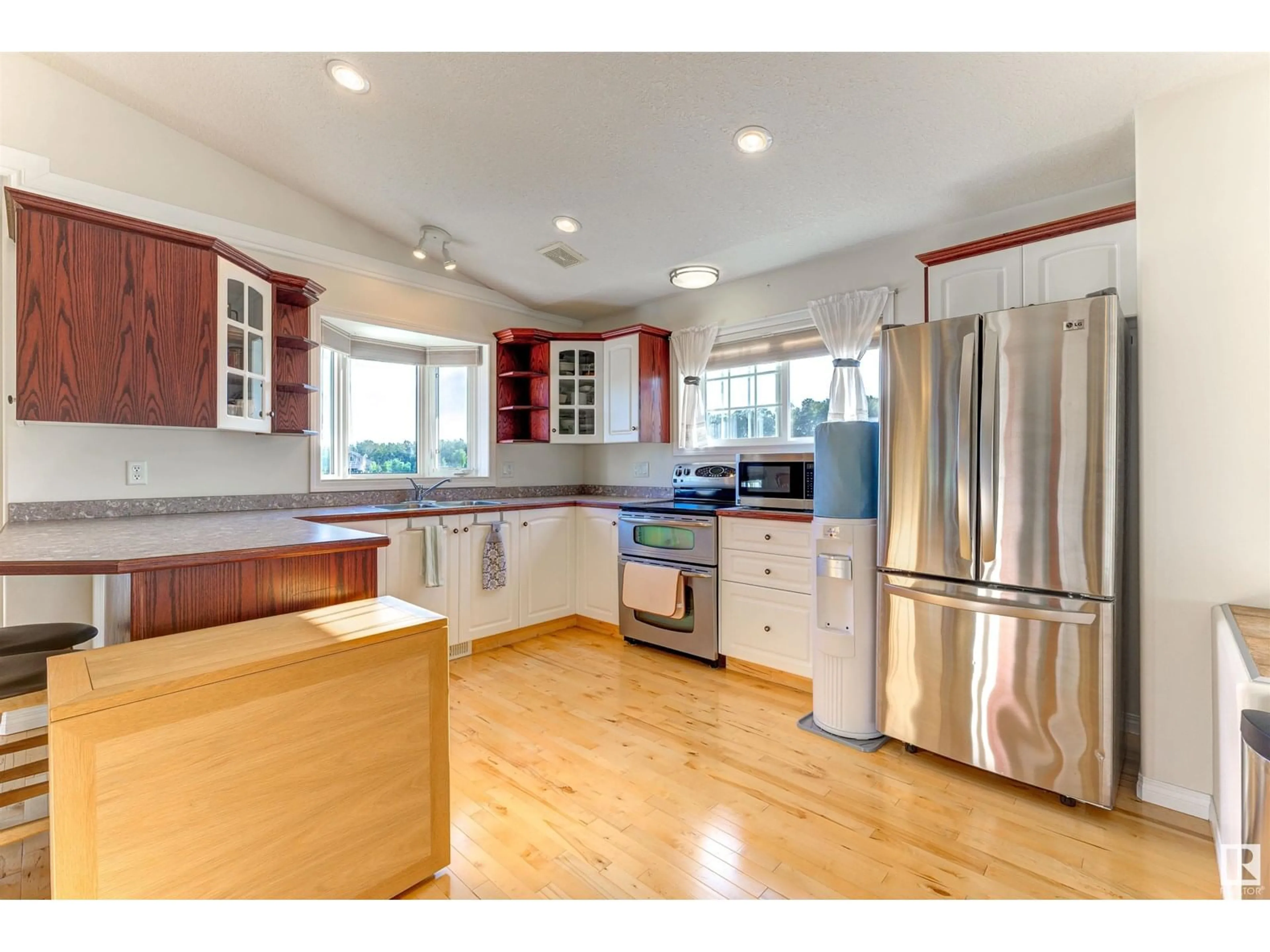 Open concept kitchen, unknown for 63319 - 28 RANGE ROAD 435, Rural Bonnyville M.D. Alberta T9M1P3