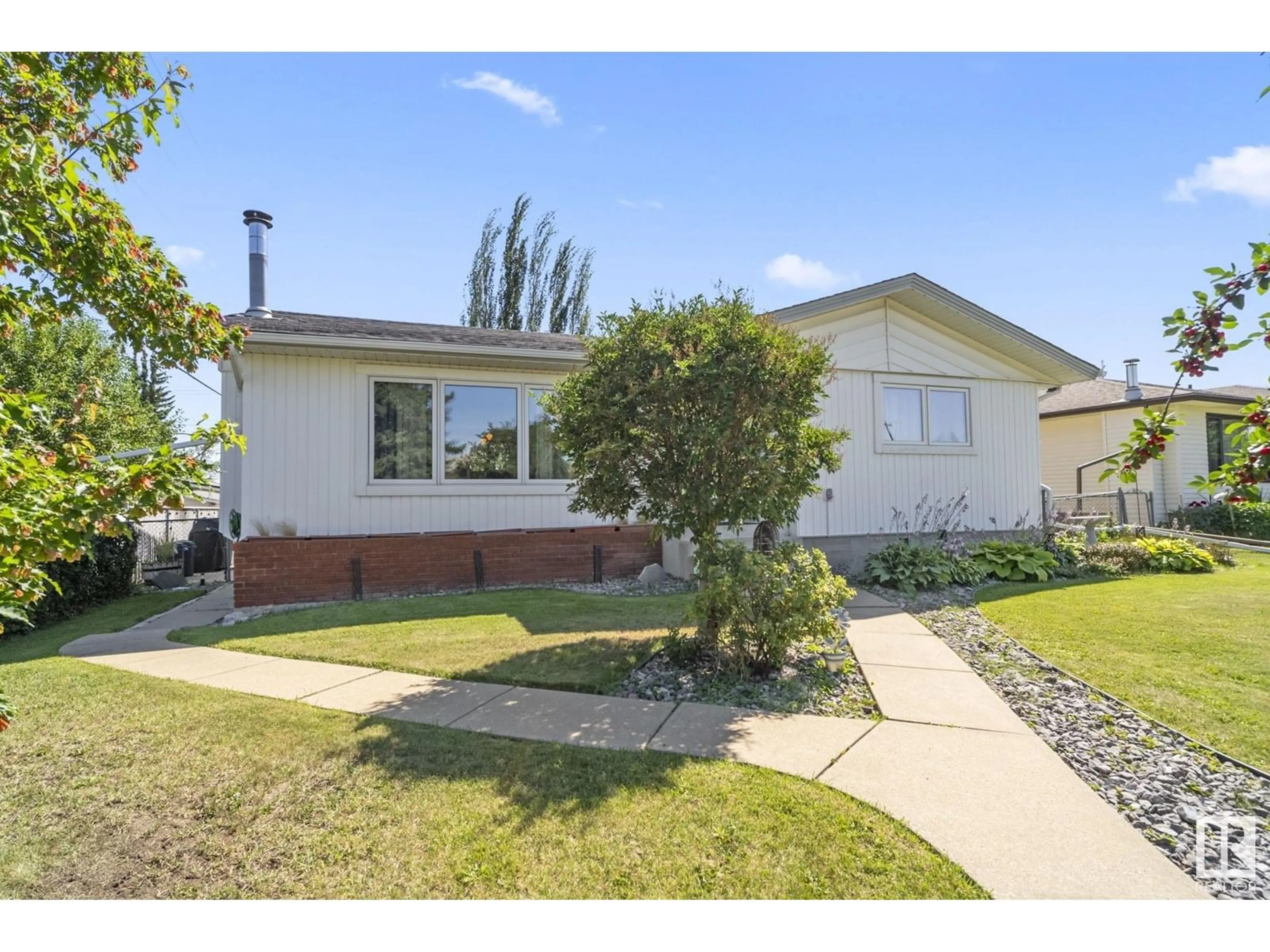 Home with vinyl exterior material, street for 6607 94A AV, Edmonton Alberta T6B0Y9