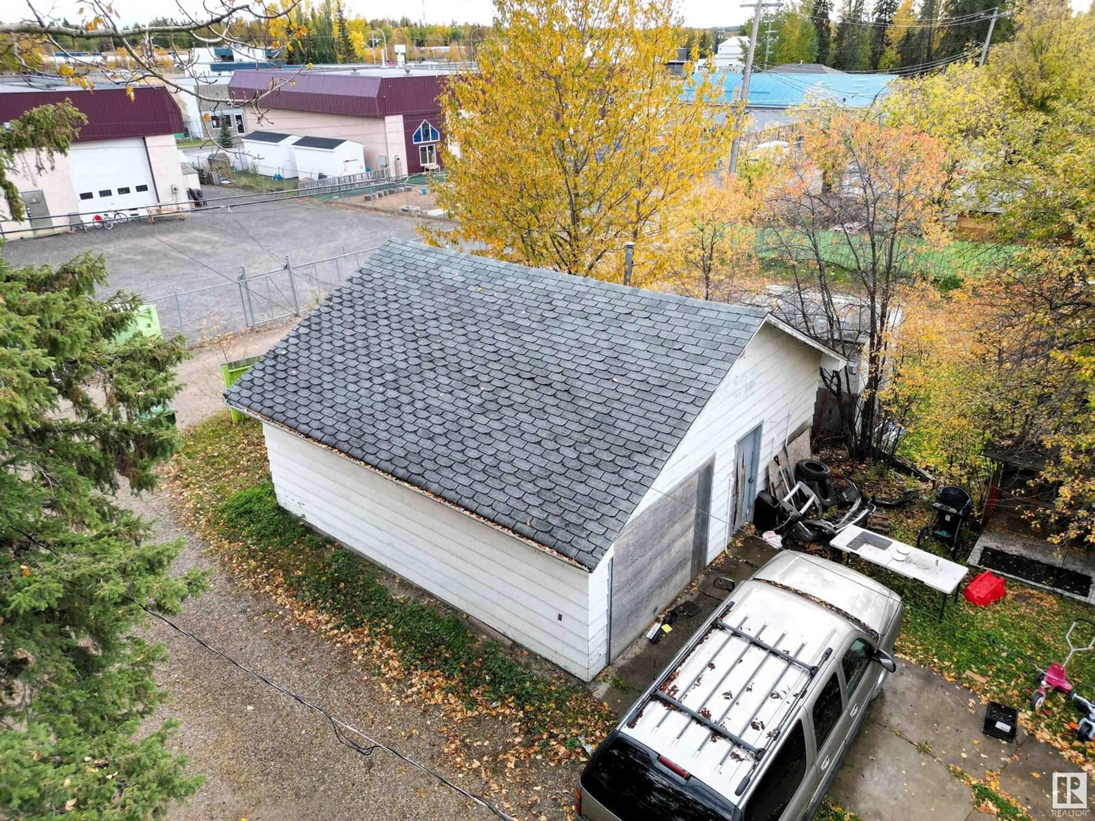 A pic from outside/outdoor area/front of a property/back of a property/a pic from drone, unknown for 4619 4 AVENUE, Edson Alberta T7E1T8